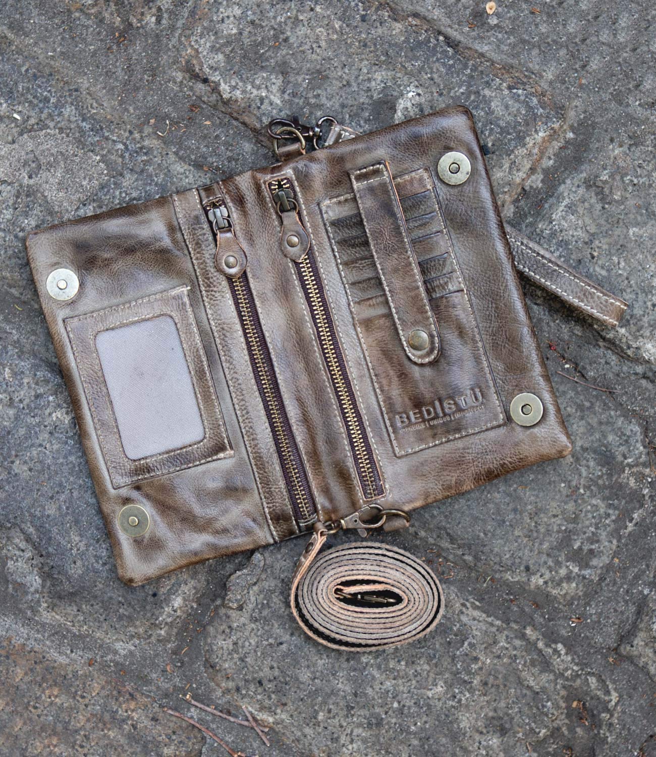 Bed|Stu Women’s Cadence Genuine Leather Wallet – Crossbody Purse & Clutch Bag for Everyday Use, Travel & Night Out