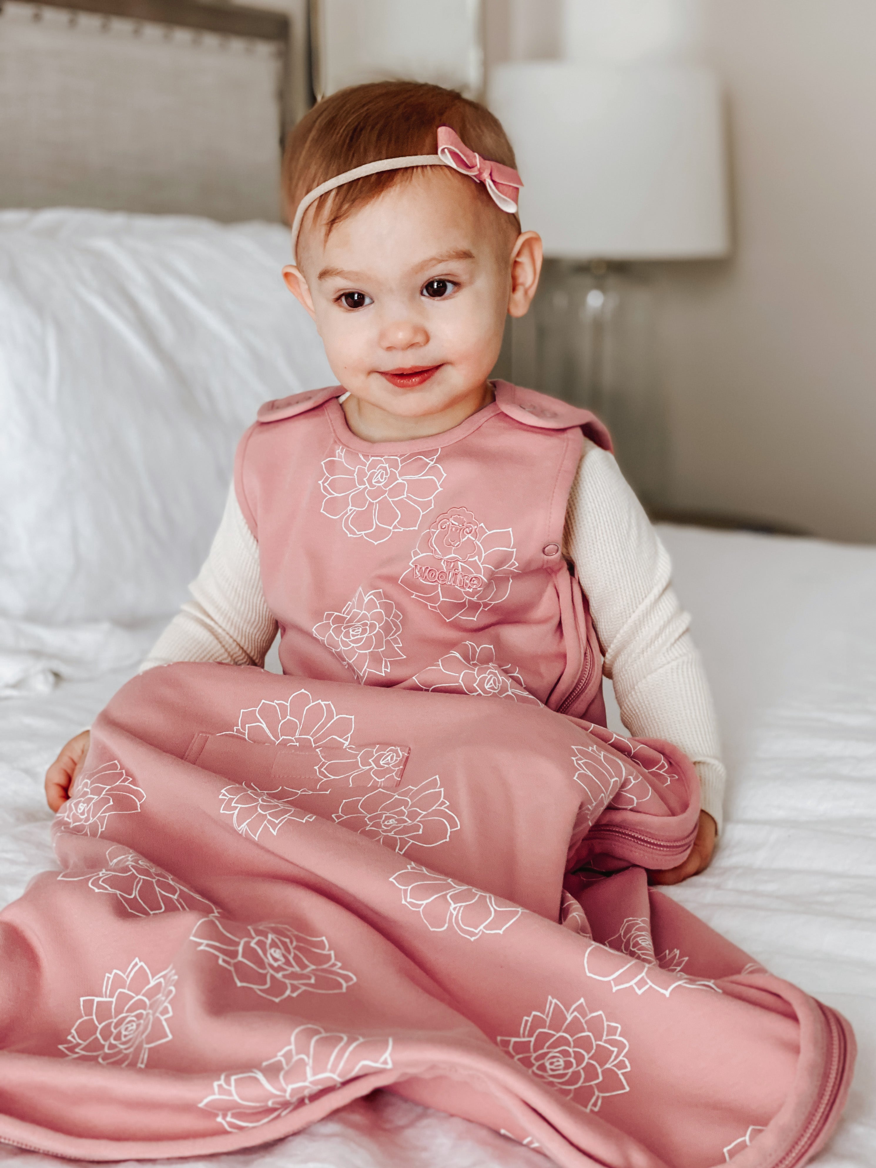 4 Season Baby Sleep Sack - Merino Wool & Organic Cotton for 2 Months to 2 Years - Soft & Breathable for Comfortable Sleep - Perfect for Nursery, Daycare & Travel