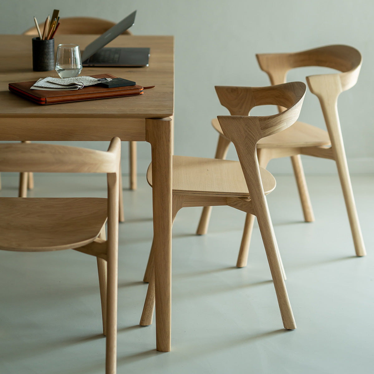 Bok Solid Oak Dining Table - 145cm Modern Wooden Kitchen Table for 6-8 People | Perfect for Family Dinners & Entertaining Guests