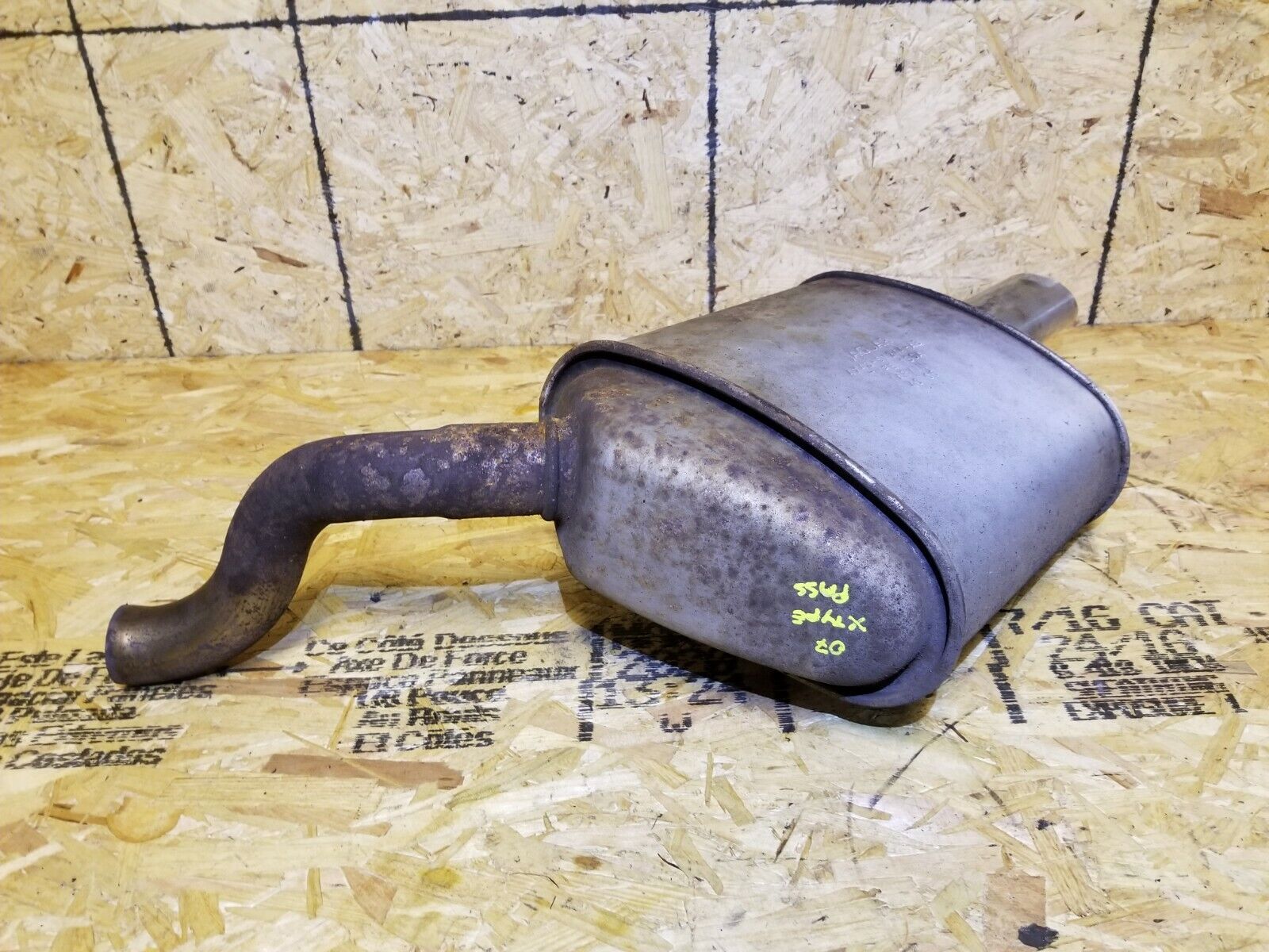 2005-2008 Jaguar X-Type 3.0L AWD Right Passenger Side Exhaust Muffler OEM Replacement - Perfect for Performance Upgrade & Car Repair | Fits Models with 86k Miles