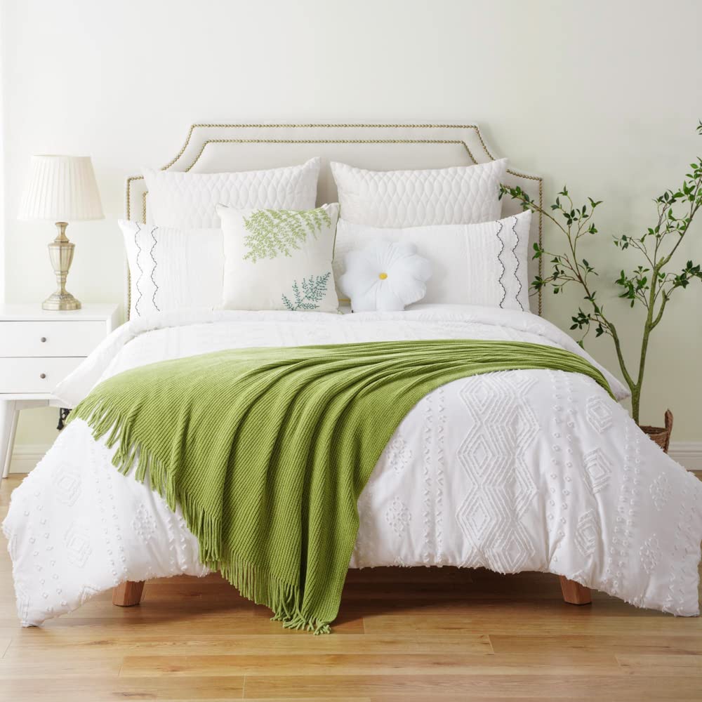 BATTILO HOME Soft Chenille Knit Throw Blanket with Tassels - 50