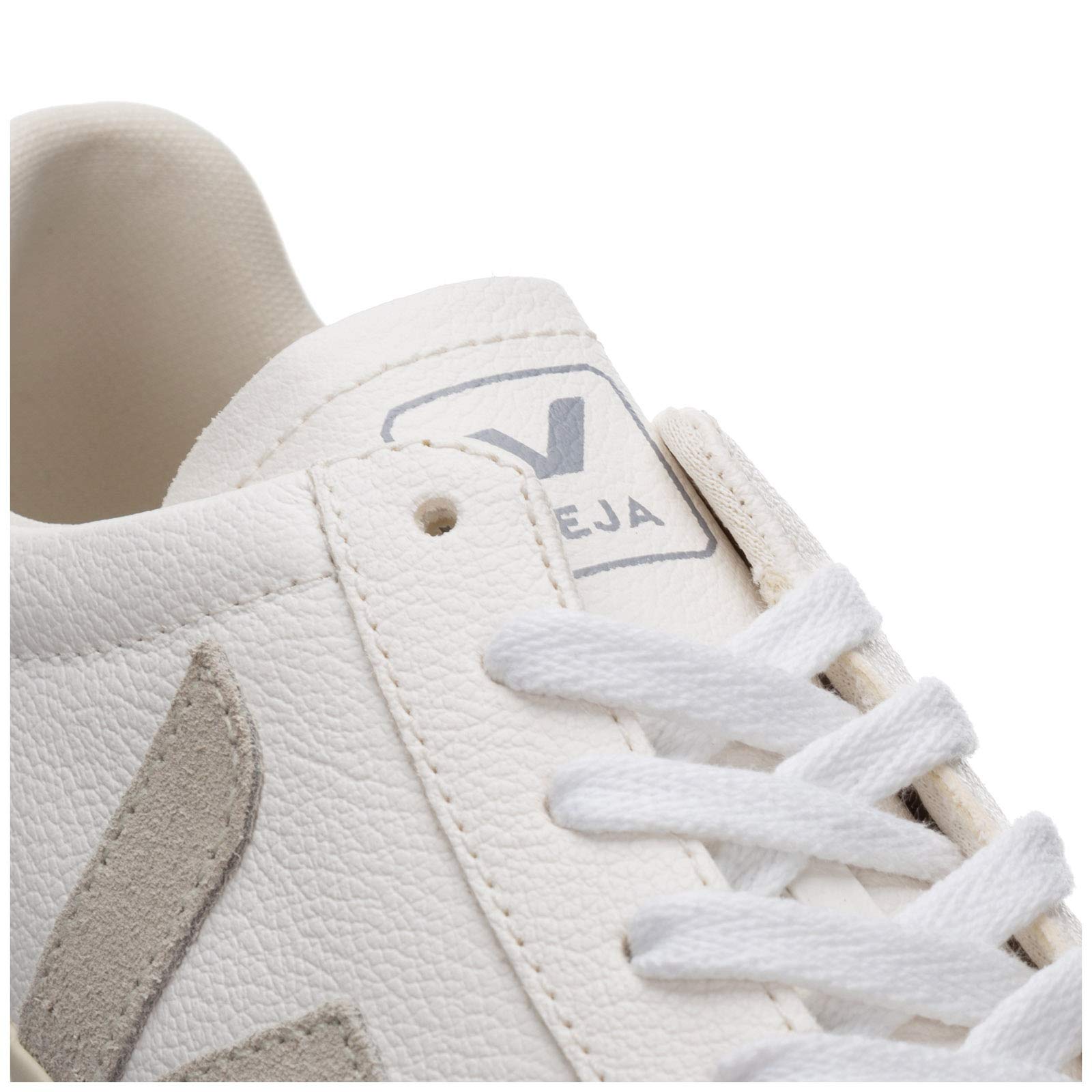 Veja Women's Campo Sneakers - Black & White Leather Sustainable Vegan Sneakers for Casual Wear, Walking & Eco-Friendly Fashion
