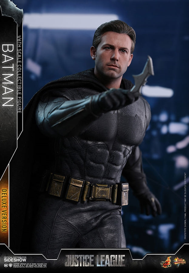 Hot Toys DC Comics Justice League Batman Deluxe 1/6 Scale 12