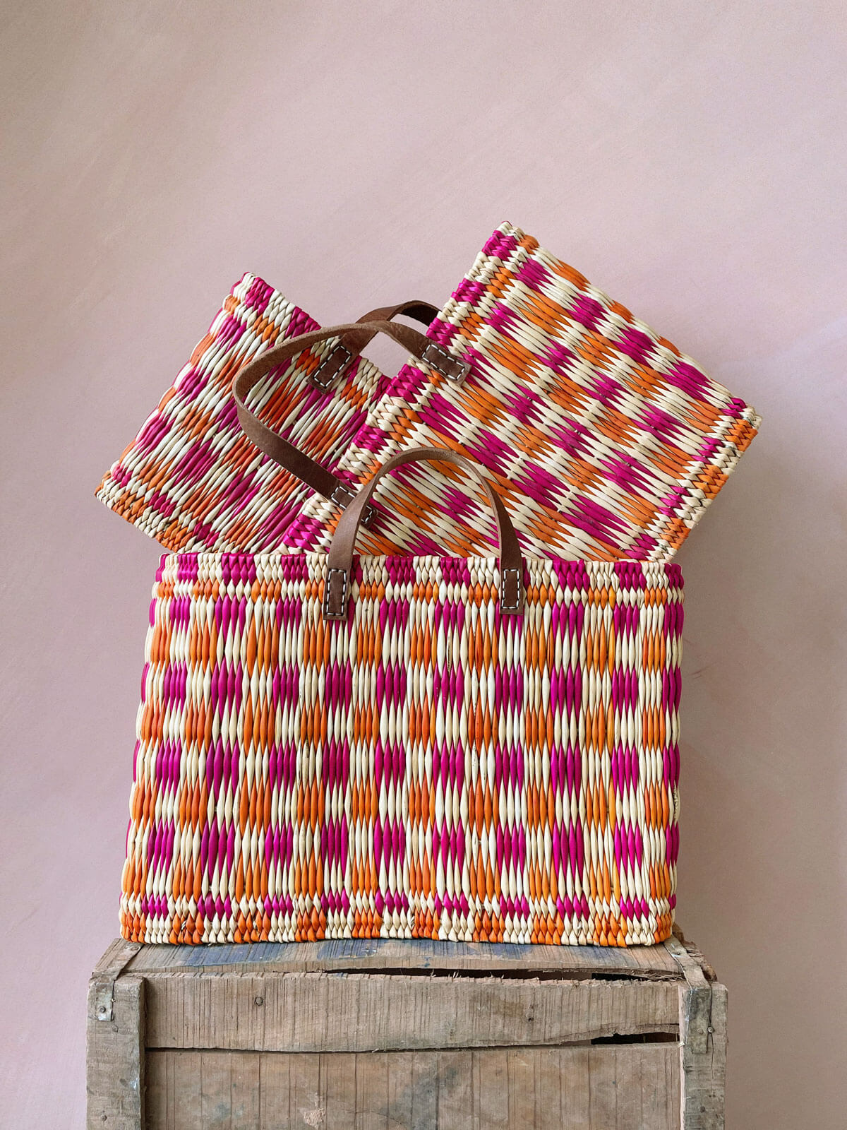 Stylish Pink and Orange Chequered Reed Basket - Perfect for Home Decor, Picnics, and Storage | Handwoven Natural Fiber Organizer for Living Room, Bedroom, or Outdoor Use