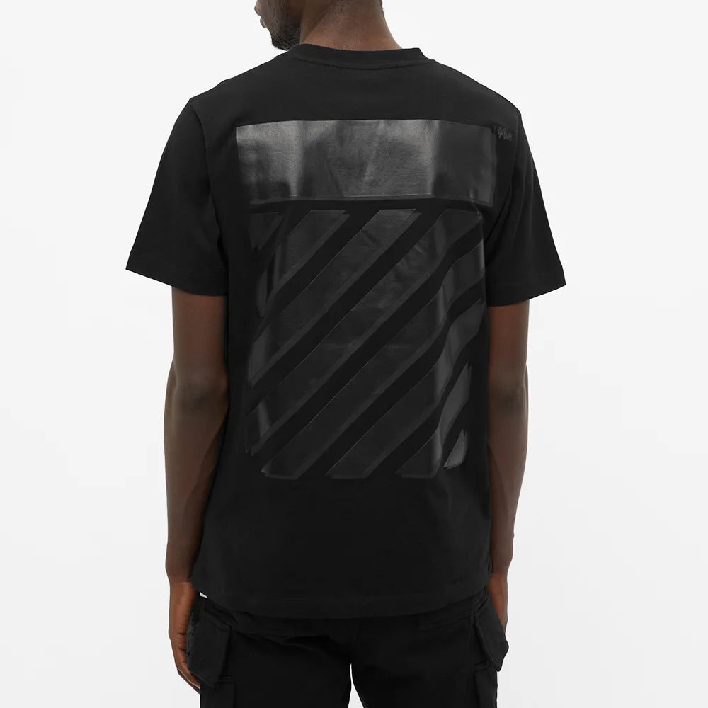 Off-White Diagonal Tab Slim Fit T-Shirt for Men - Trendy Streetwear & Casual Outfit Essential
