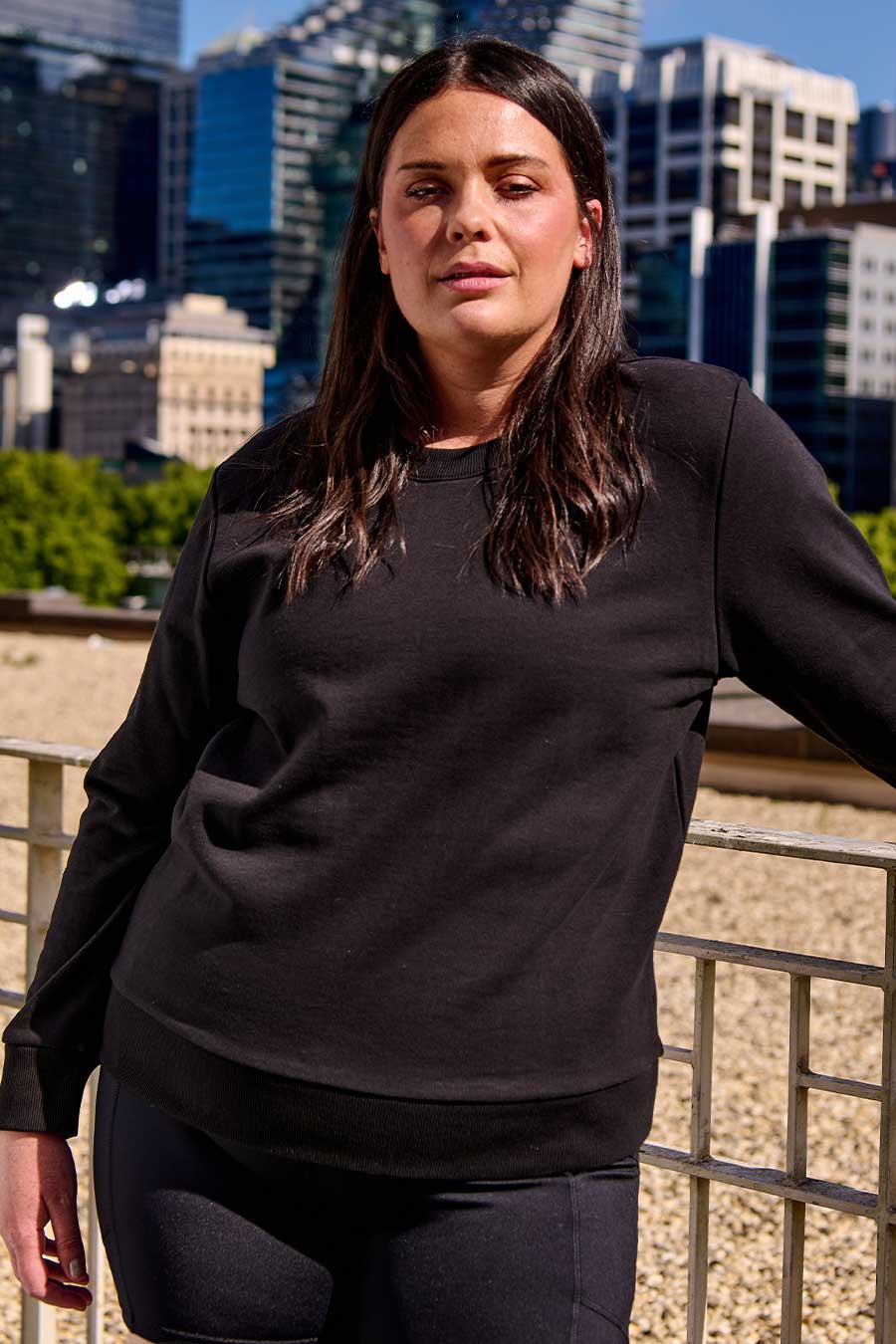 Classic Lightweight Sweater for Women & Men - Soft Comfortable Black Pullover for Fall & Winter - Perfect for Casual Wear, Office, and Travel