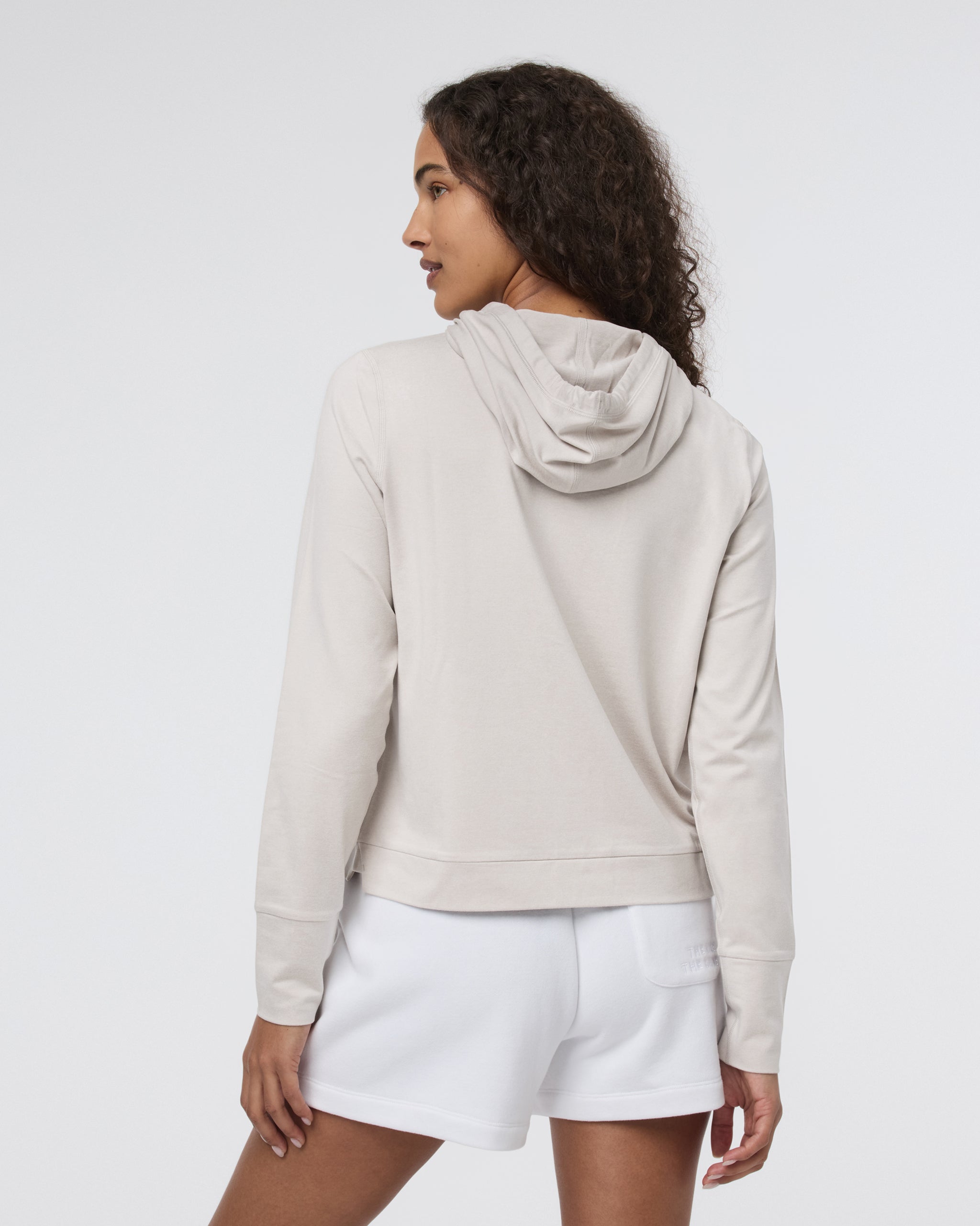 Vuori Halo Essential Hoodie - Premium Men's & Women's Fleece Pullover for Yoga, Running & Casual Wear | Soft & Breathable Activewear for Gym & Outdoor Activities