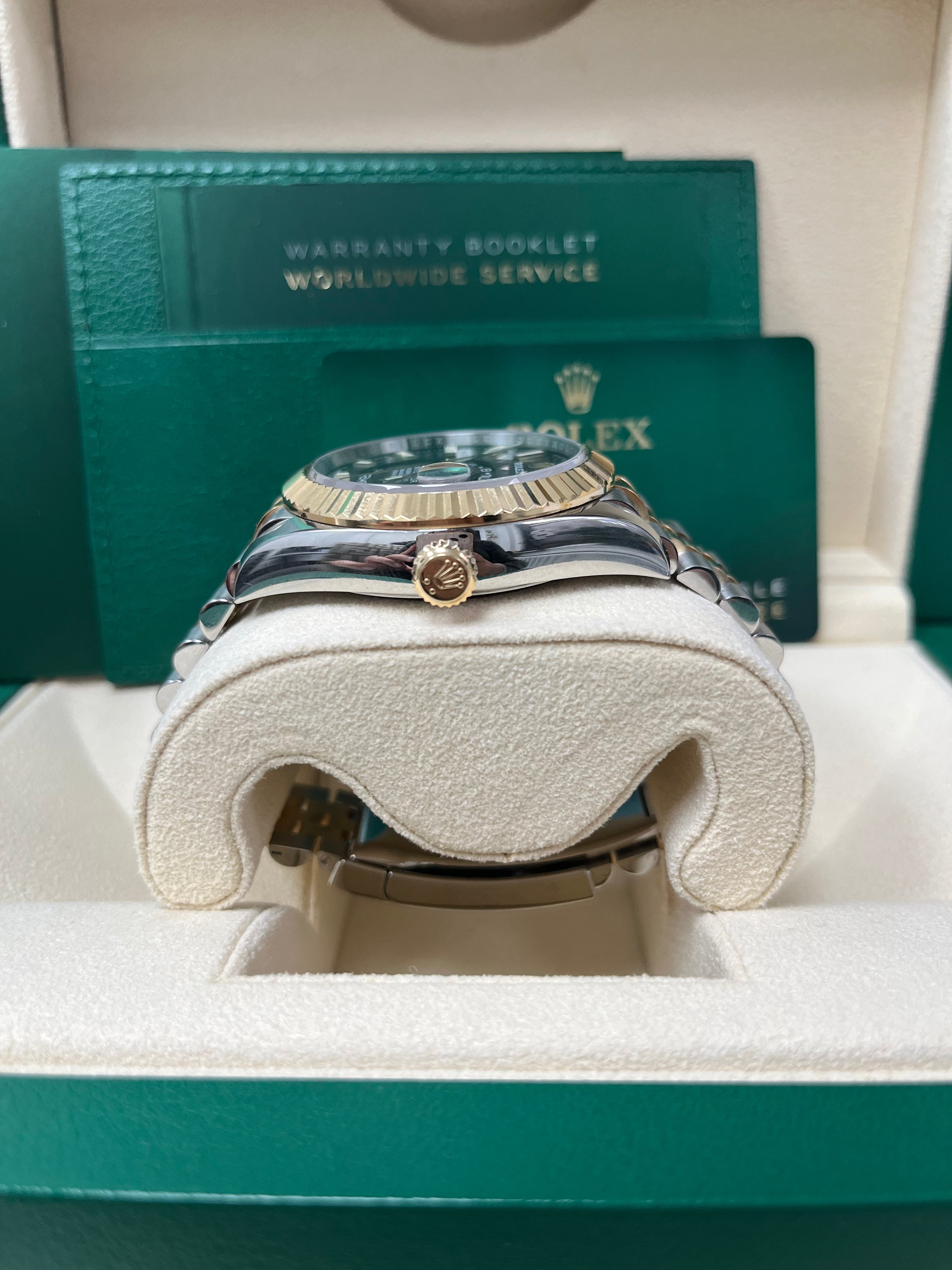 Rolex Sky-Dweller Yellow Rolesor Watch - Black Index Dial, Jubilee Bracelet Ref 326933 | Luxury Men's Watch for Business Travel & Formal Occasions