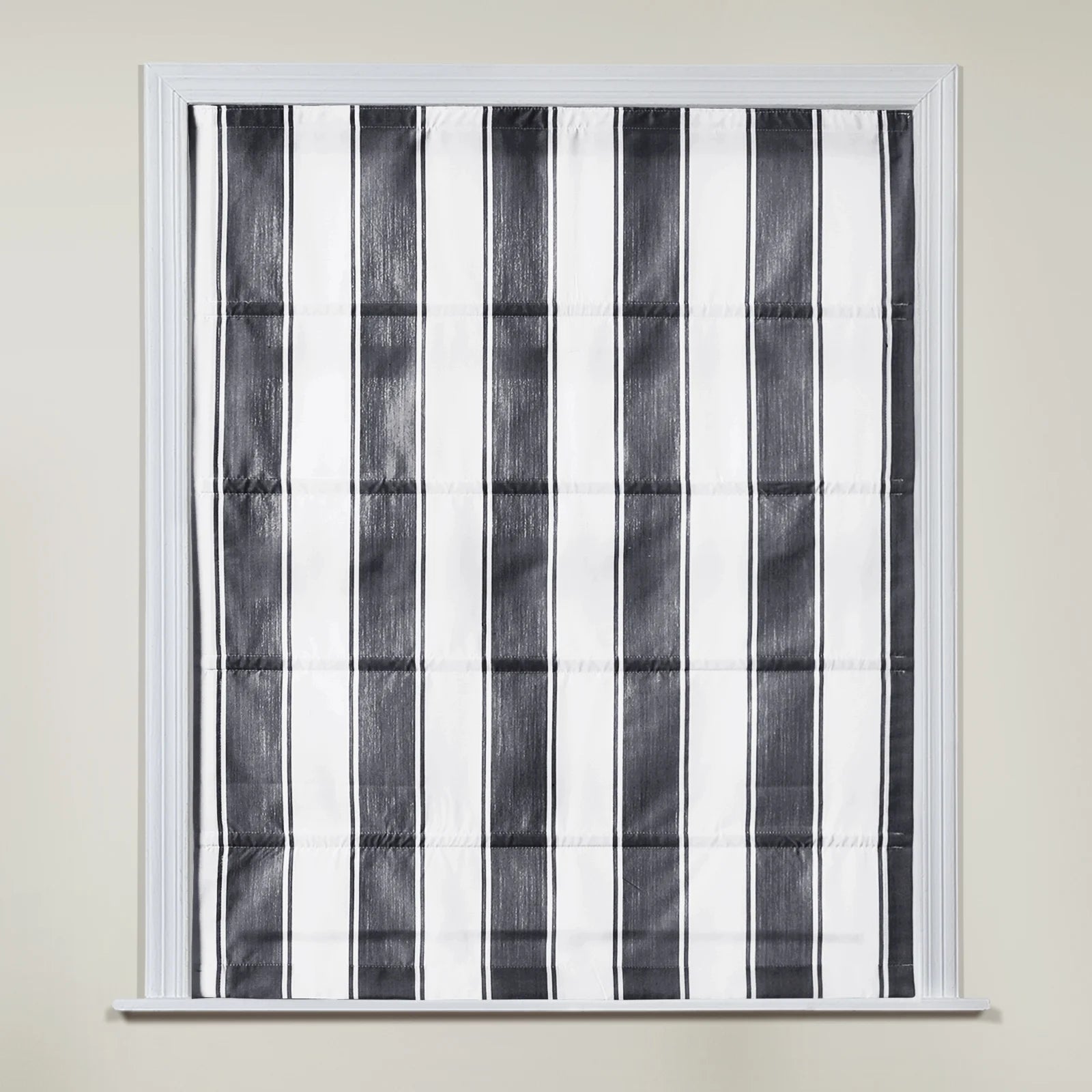 C508-40 Black Bordered Wide Bar