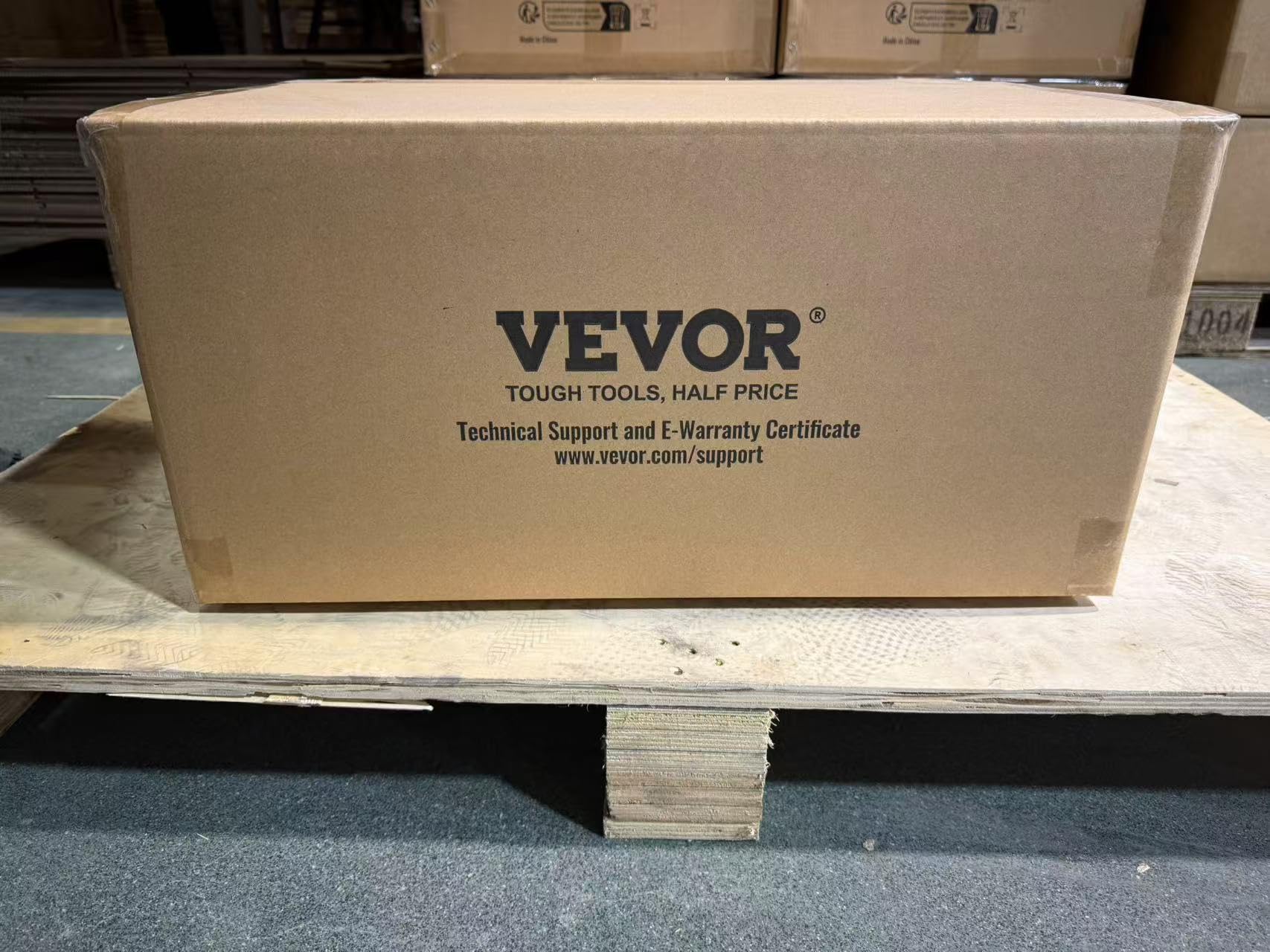 VEVOR Universal Forklift Seat - Adjustable Angle Back, Fold Down Tractor Seat with Micro Switch, Seatbelt & Armrests - Fits 6.3-13.4 inch Slot for Tractor, Loader, Excavator - Perfect for Construction, Farming & Heavy Equipment Operations