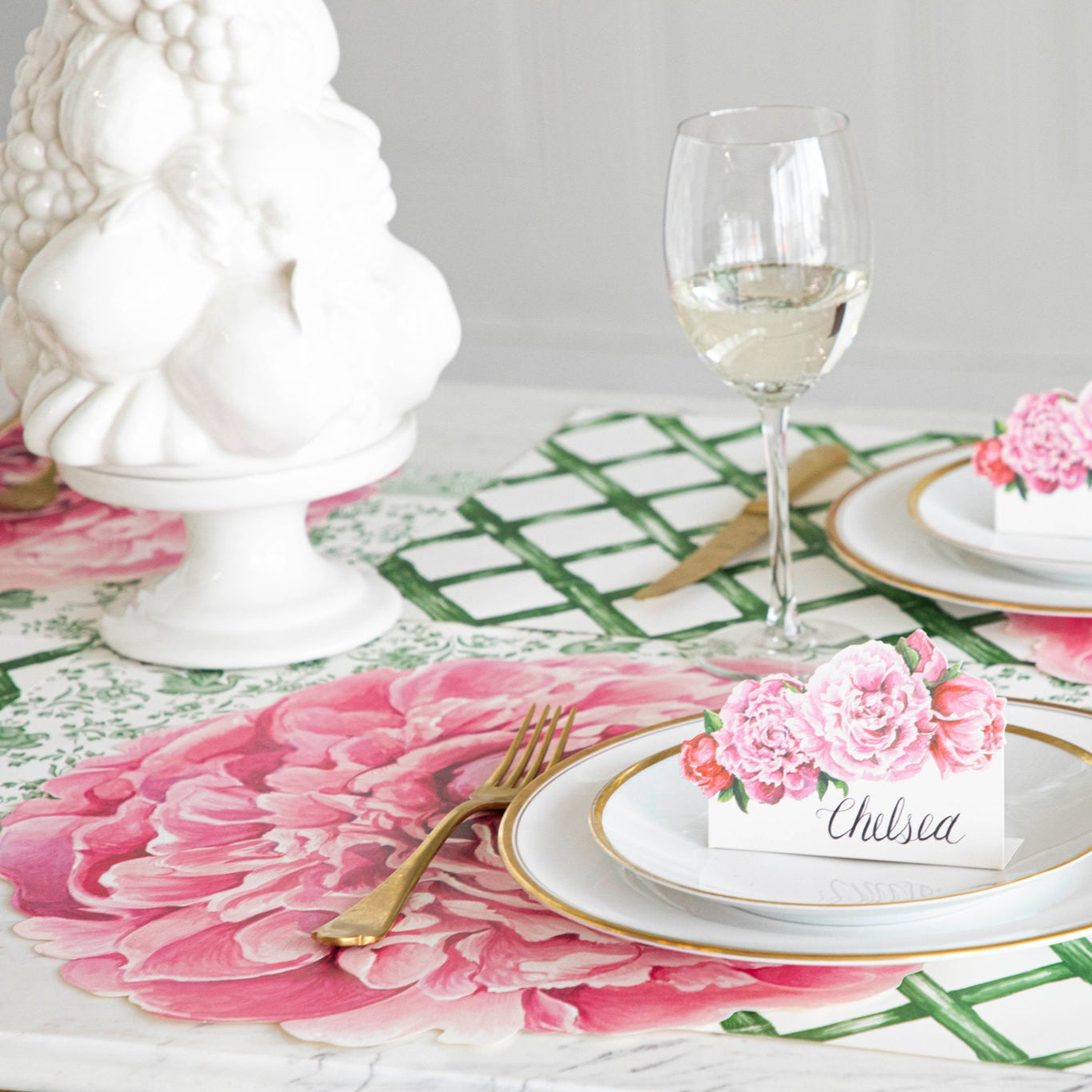 Elegant Die-Cut Peony Placemat for Dining Table - Floral Waterproof Table Mat for Home Decor, Parties & Events