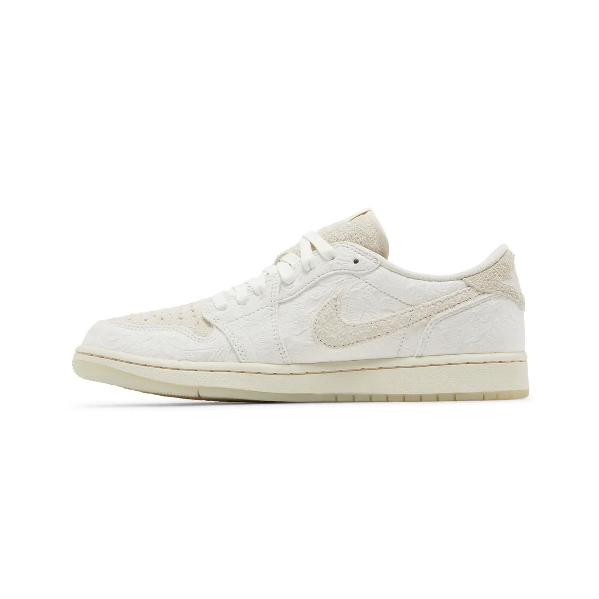 Air Jordan 1 Retro Low OG 'Chris Paul' Basketball Shoes 2023 - Men's Sneakers for Casual Wear & Street Style