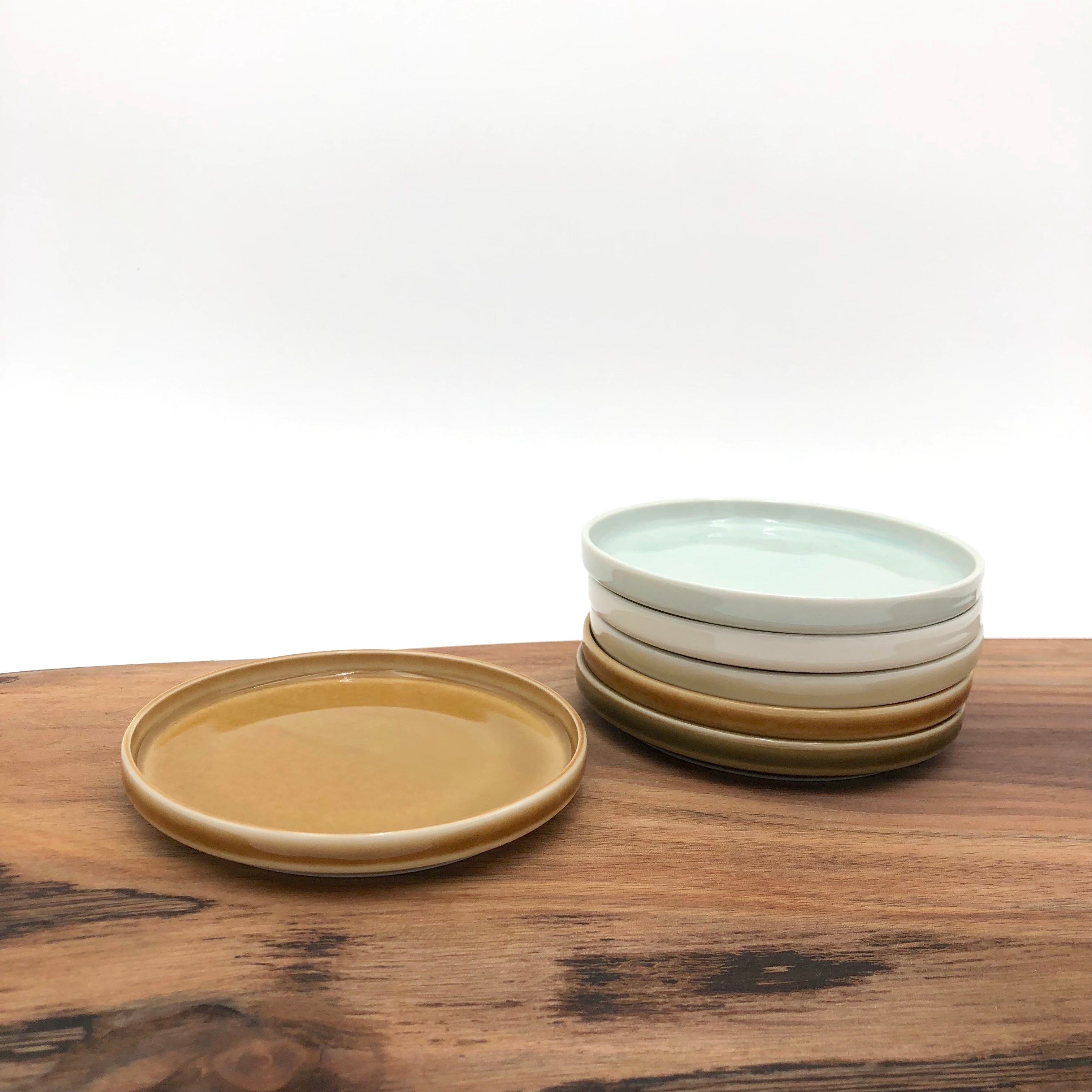 TRIPWARE Japan Recycled Earthenware Ceramic Small Flat Dish - Assorted Japanese Designs for Sushi, Soy Sauce & Condiments - Eco-Friendly Tableware for Home Dining & Restaurant Use