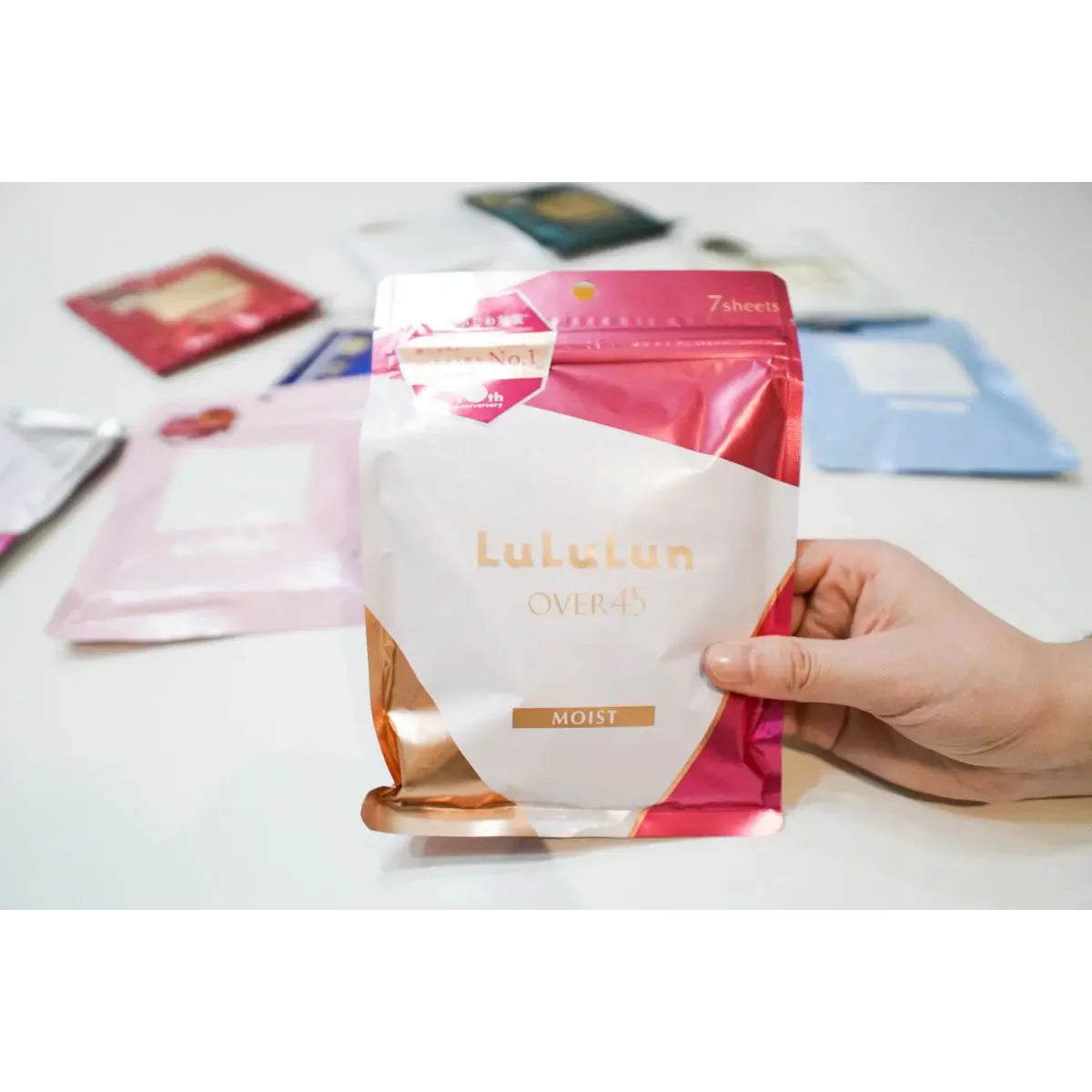 Lululun Anti-Wrinkle Moisturizing Face Mask - 7 Sheets for Hydration & Firming - Perfect for Daily Skincare & Night Routine