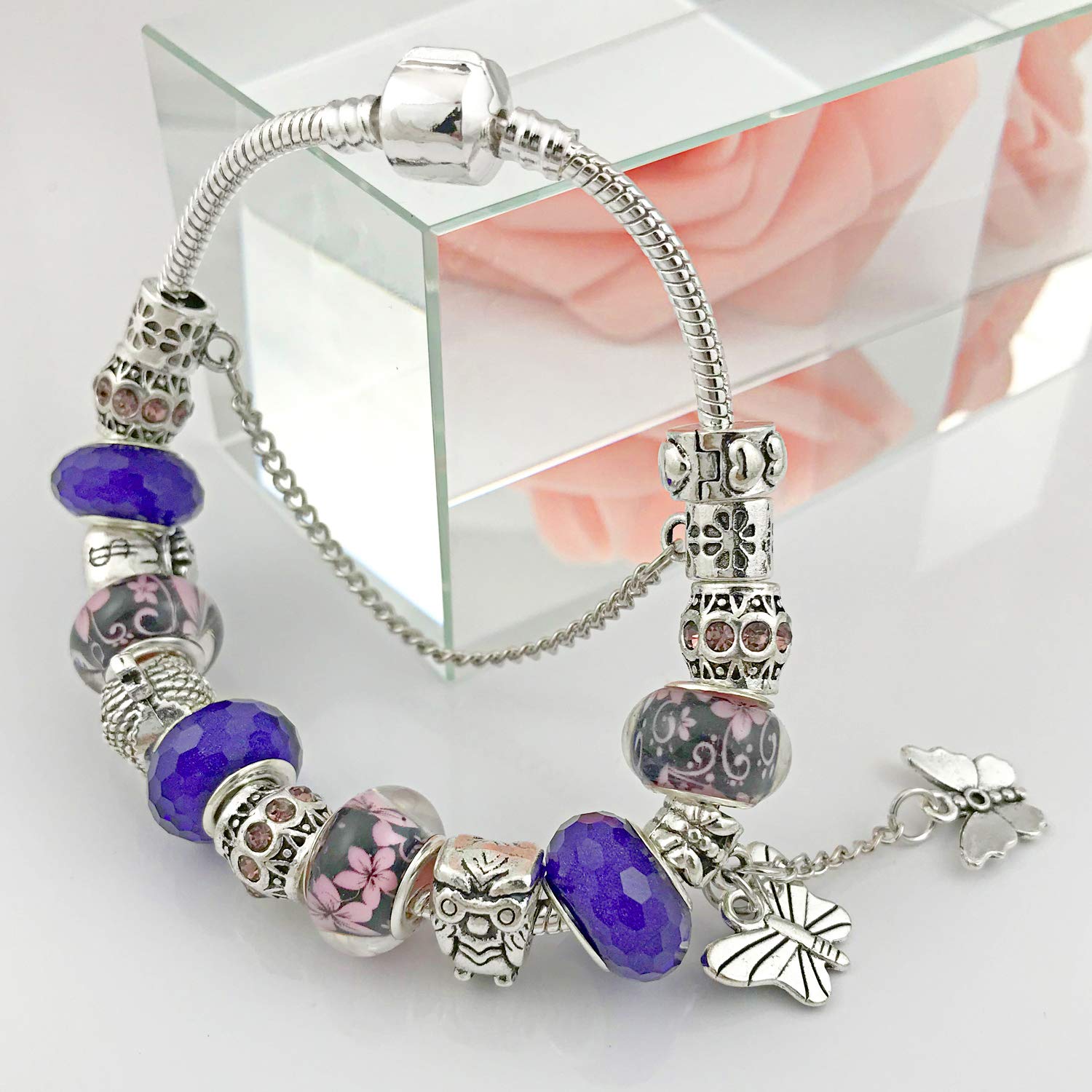 Butterfly Charms Bracelet for Women - Handmade Murano Glass Beads & Floral Design Adjustable DIY Bracelet - Perfect Birthday Gift for Her, Friendship Jewelry for Everyday Wear & Special Occasions