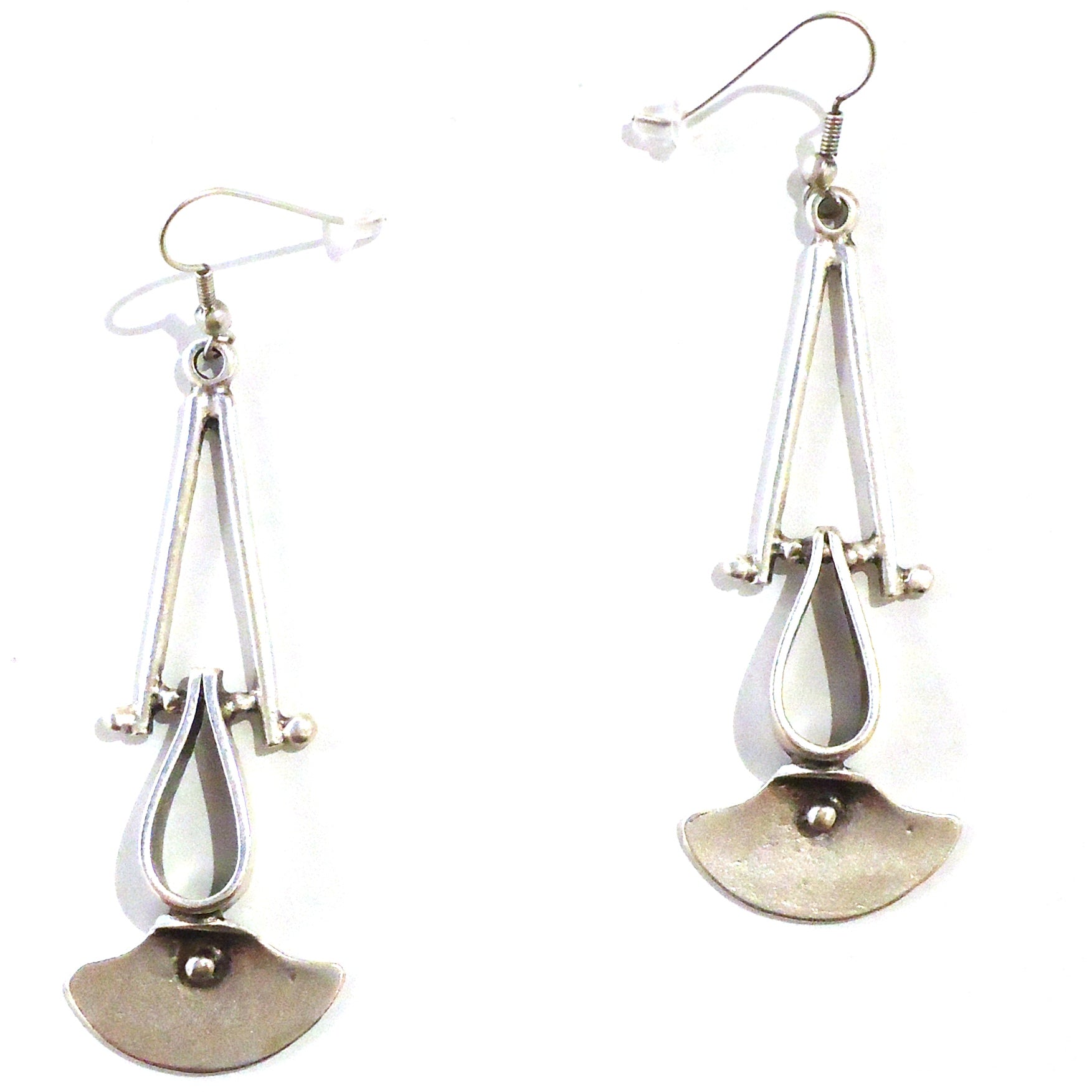 Trendy Geometric Earrings for Women - Stylish Minimalist Dangle Hoops for Everyday Wear & Party Outfits