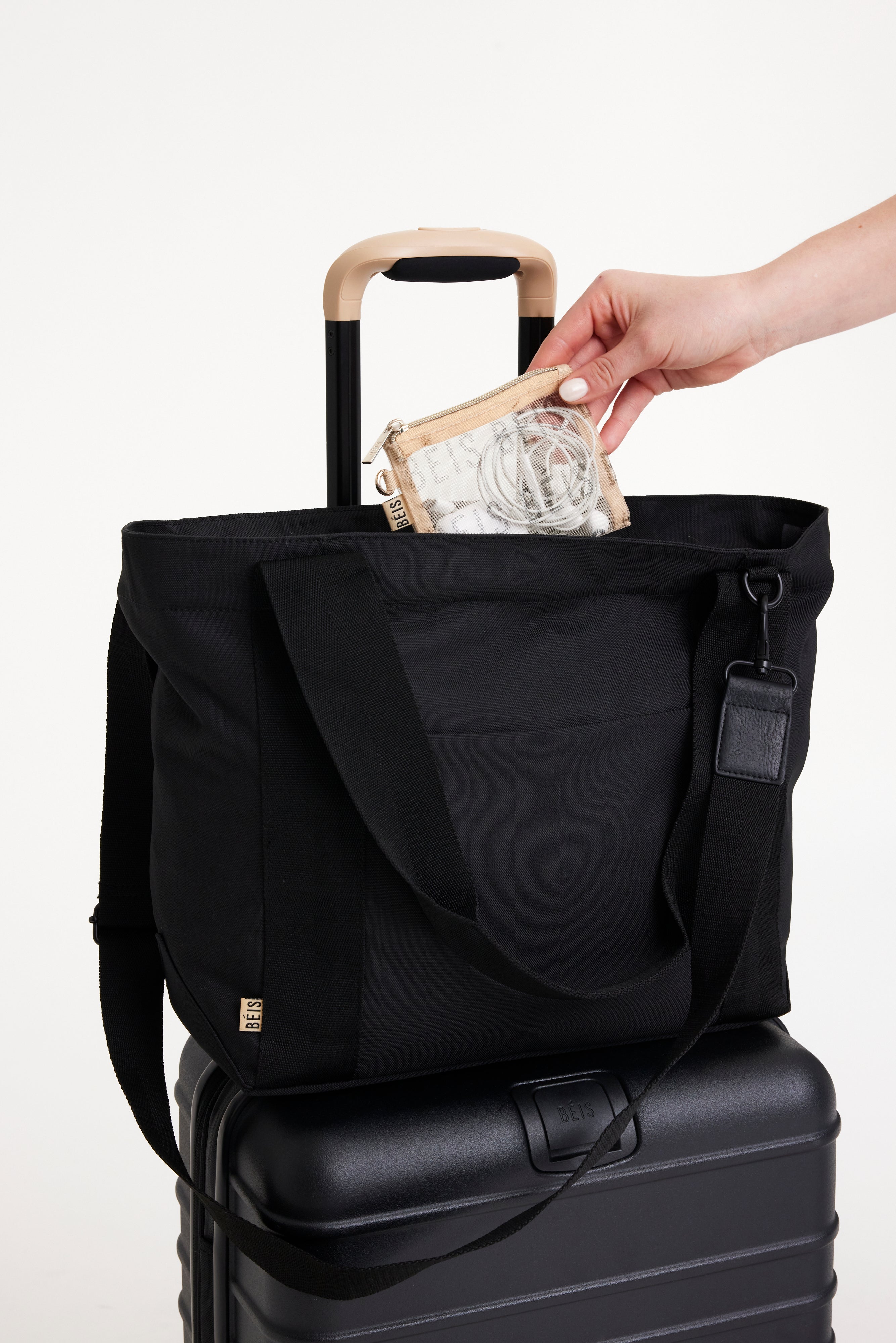 The BÉISics Tote Bag in Black - Stylish & Spacious Carryall for Work, Travel & Everyday Use