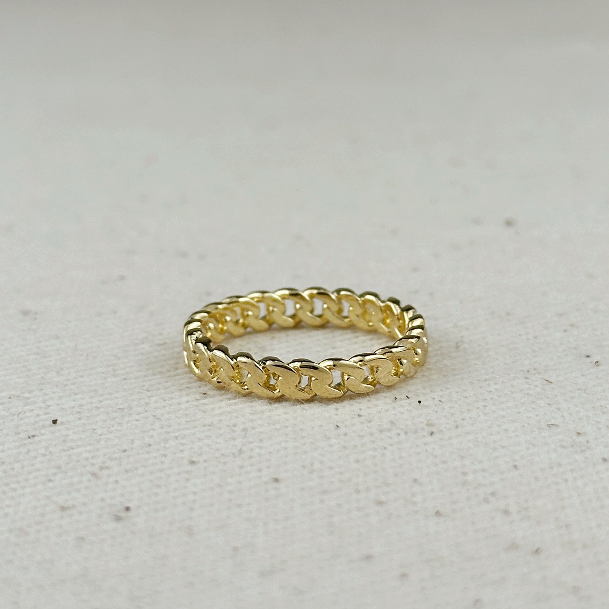 18K Gold Filled 2.5mm Cuban Chain Ring for Women - Durable Hypoallergenic Stackable Ring - Perfect for Everyday Wear, Gift Giving & Special Occasions