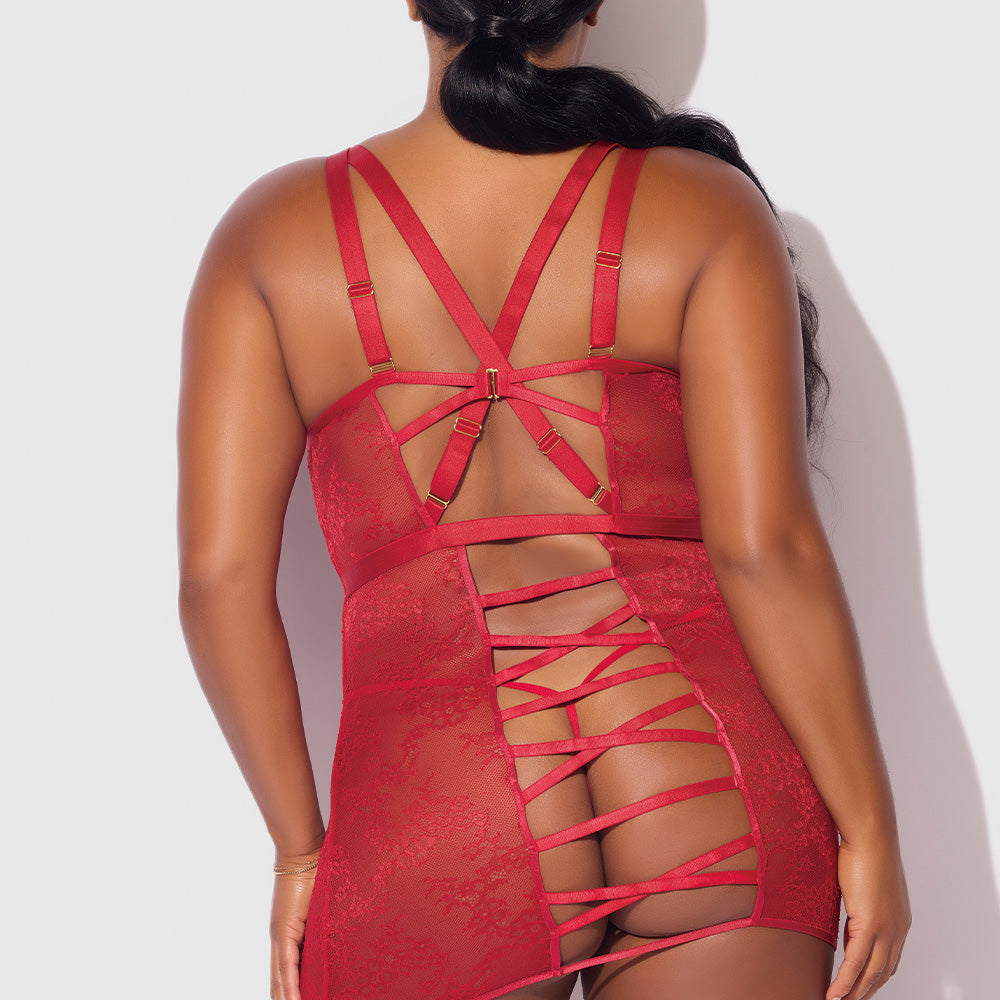 House of Desire Kiki Strappy Back Lace Chemise & G-String Set for Curvy Women - Sexy Lingerie for Romantic Nights & Special Occasions