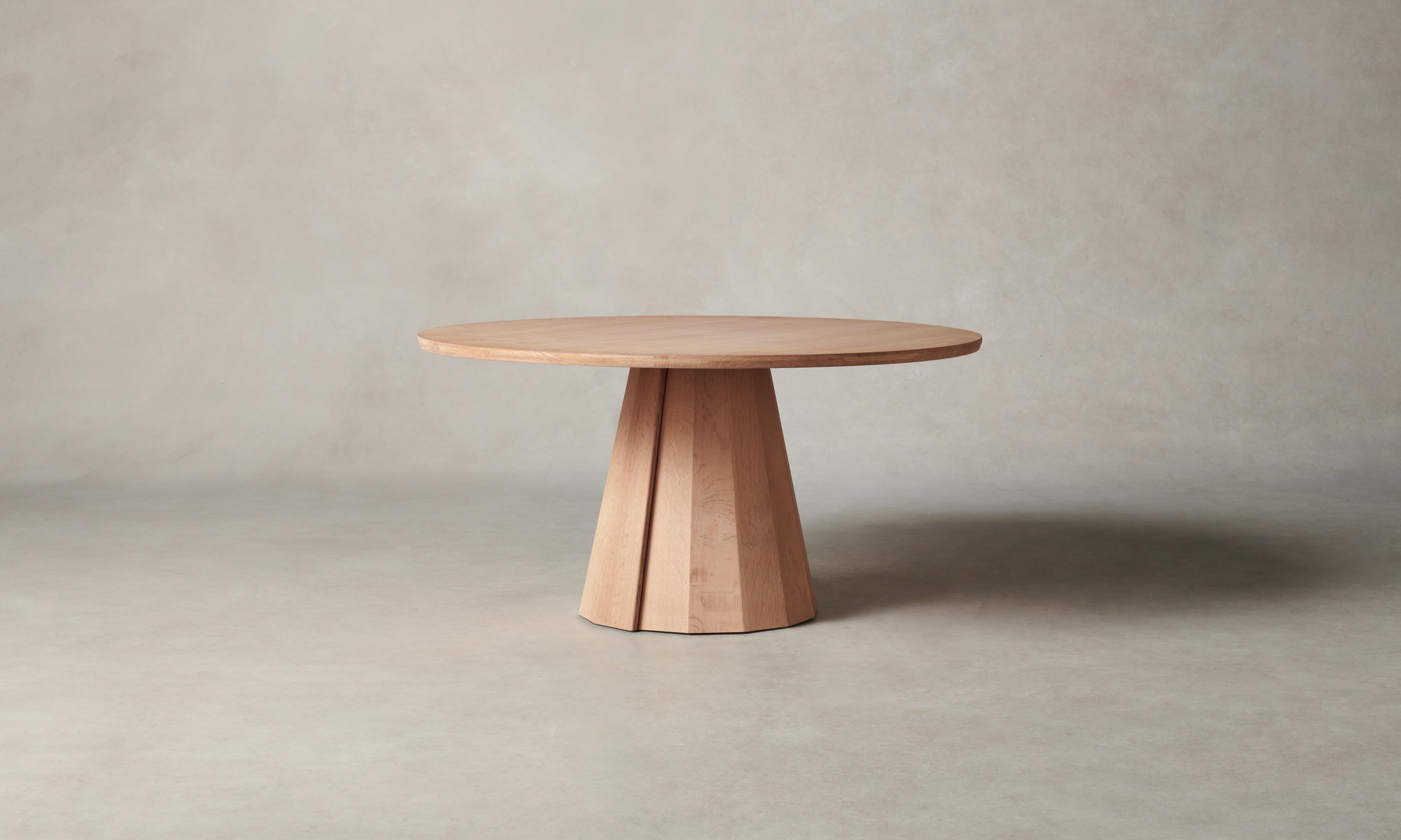 Modern Round Dining Table for 6 - Solid Wood Bank Style Kitchen Table - Perfect for Family Dinners & Small Space Dining Rooms