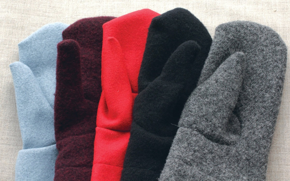 Warm Woolen Mittens WM 933 - Winter Gloves for Men & Women - Perfect for Skiing, Snowboarding & Cold Weather Activities