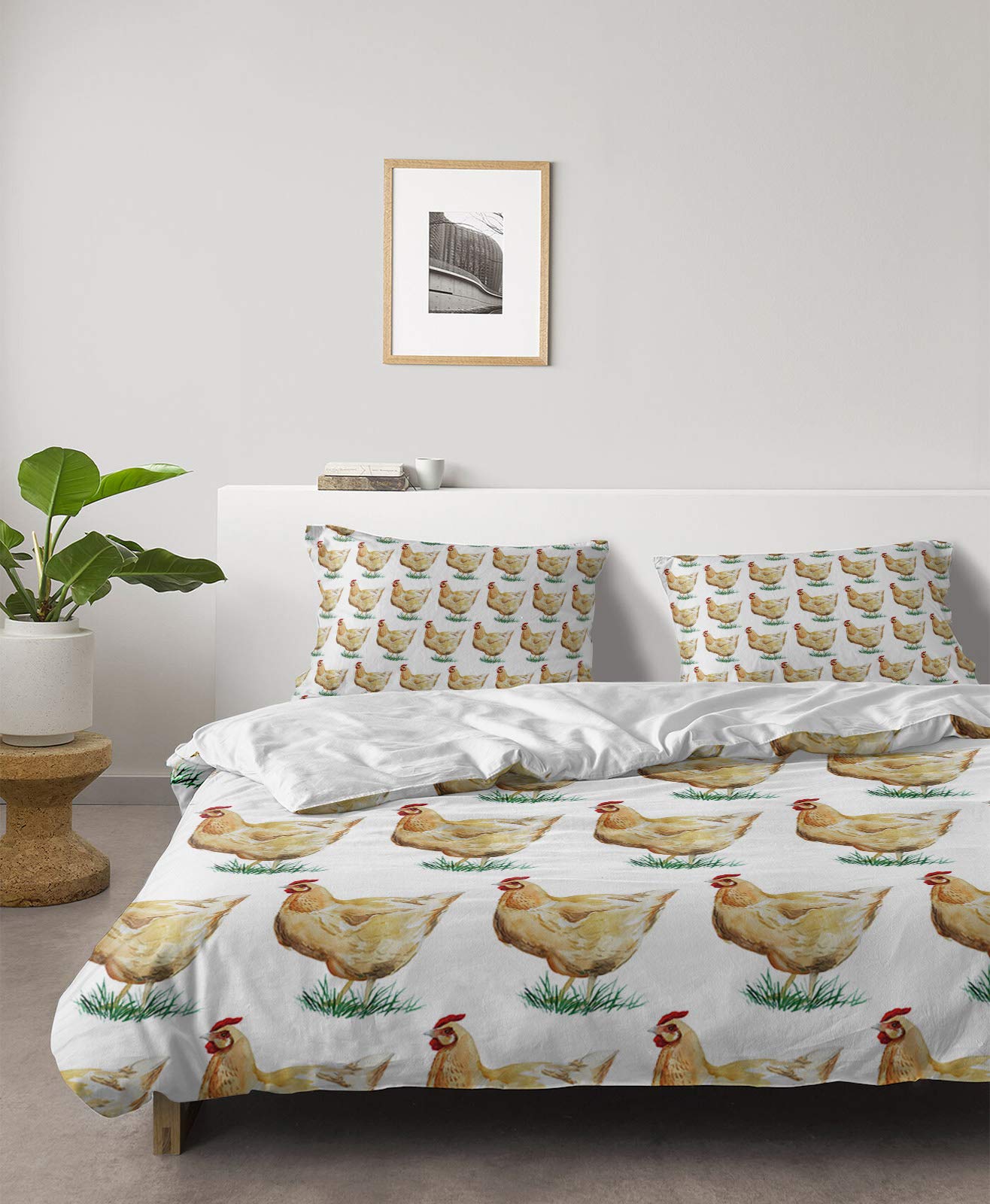 Country Farm Animals Chicken on Grass 4-Piece Duvet Cover Set - Full Size Ultra Soft Quilted Bedding with 2 Pillow Shams, White - Perfect for Farmhouse, Country Style Bedrooms & Cozy Home Decor