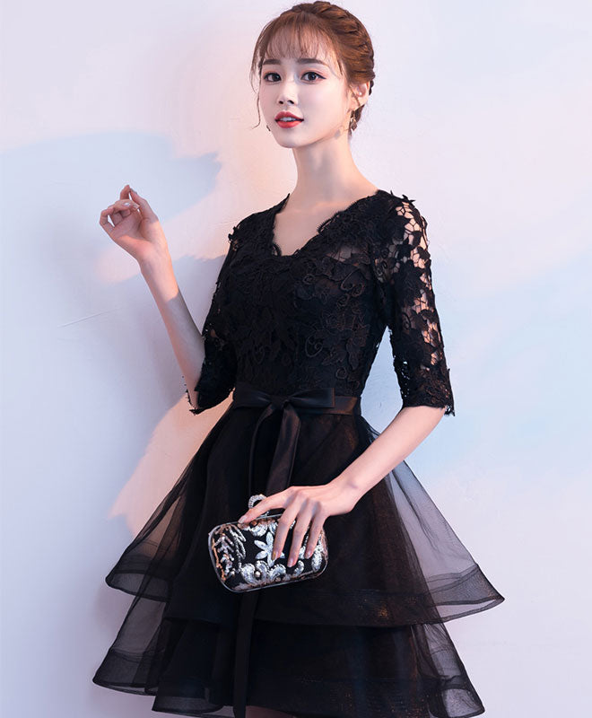 Elegant Black V-Neck Lace Tulle Short Prom Dress for Homecoming, Party & Special Occasions | Women's Formal Cocktail Dress for Dances & Evening Events