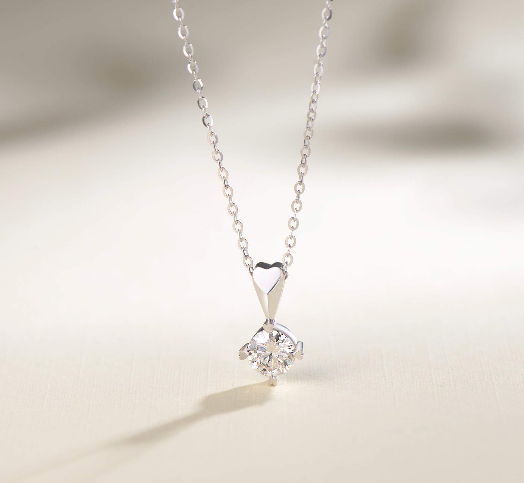14K Solid White Gold Moissanite Flower Heart Pendant Necklace - 1/2 Carat Simulated Diamond Elegant Jewelry Gift for Women, Wife, Mom - 16+2 Inch Gold Chain - Perfect for Anniversaries, Valentine's Day & Special Occasions