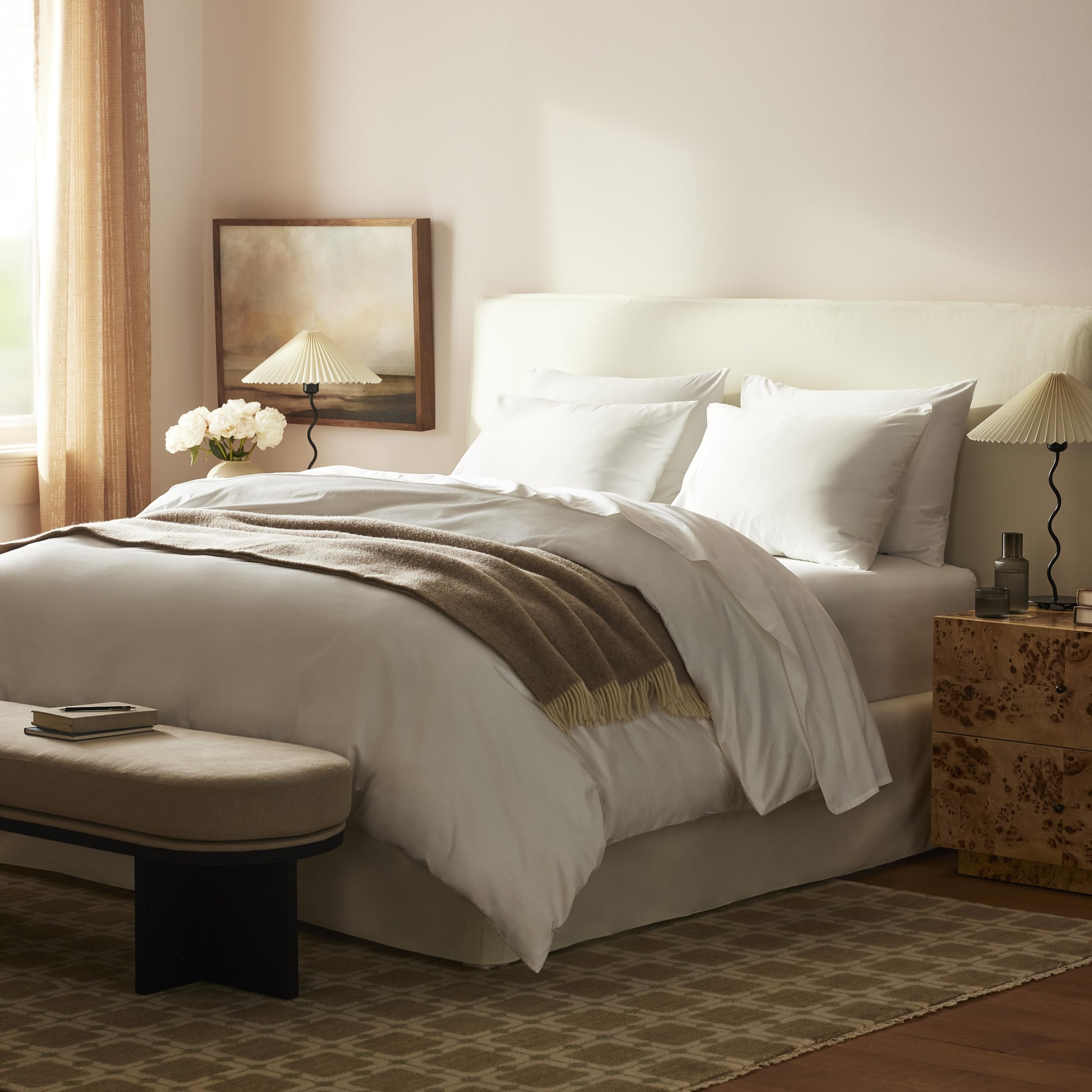 Brooklinen Luxury 100% Cotton Sateen 4-Piece Queen Sheet Set - Ultra Soft Bed Sheets with 1 Fitted Sheet, 1 Flat Sheet & 2 Pillowcases - Premium Bedding for Hotels, Guest Rooms & Master Bedrooms