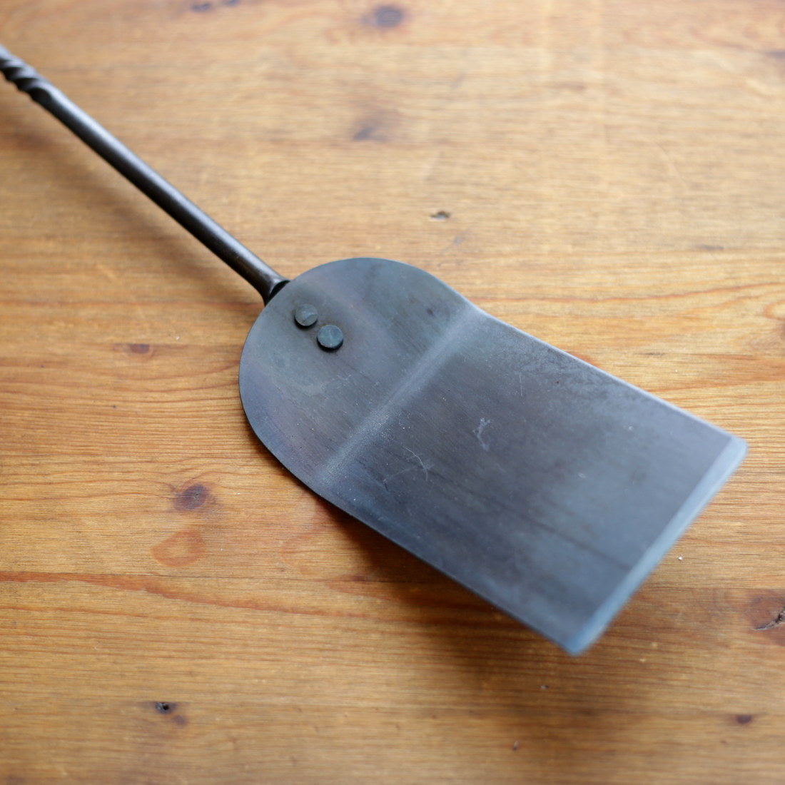 Hand Forged Stainless Steel Spatula - Professional Kitchen Tool for Cooking, Flipping & Serving - Perfect for Grilling, BBQ, Pancakes & Eggs