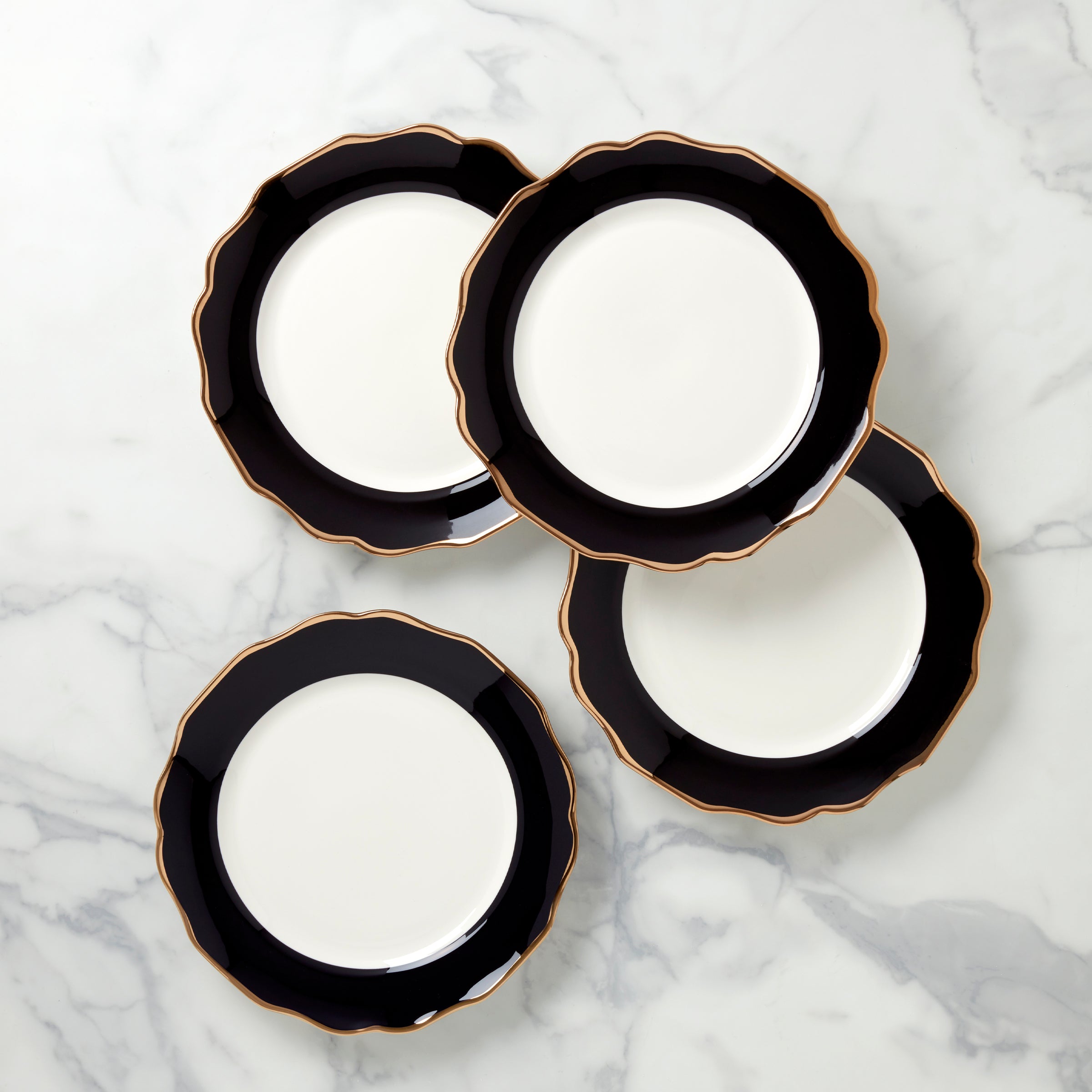 Premium Black Dinner Plates Set of 4 - Elegant Modern Tableware for Fine Dining, Restaurant, and Special Occasions