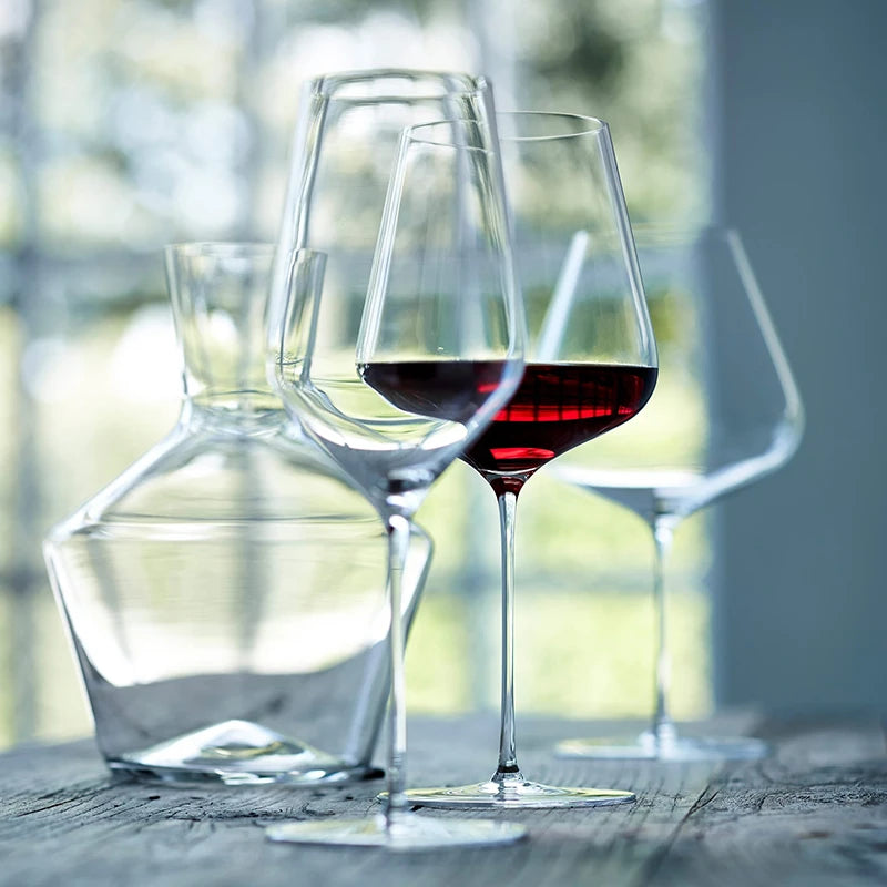 Premium Globo Glass Decanter Set - Elegant Crystal Wine Decanter with Aerator for Red Wine - Perfect for Gifts, Dinner Parties & Home Bar Accessories