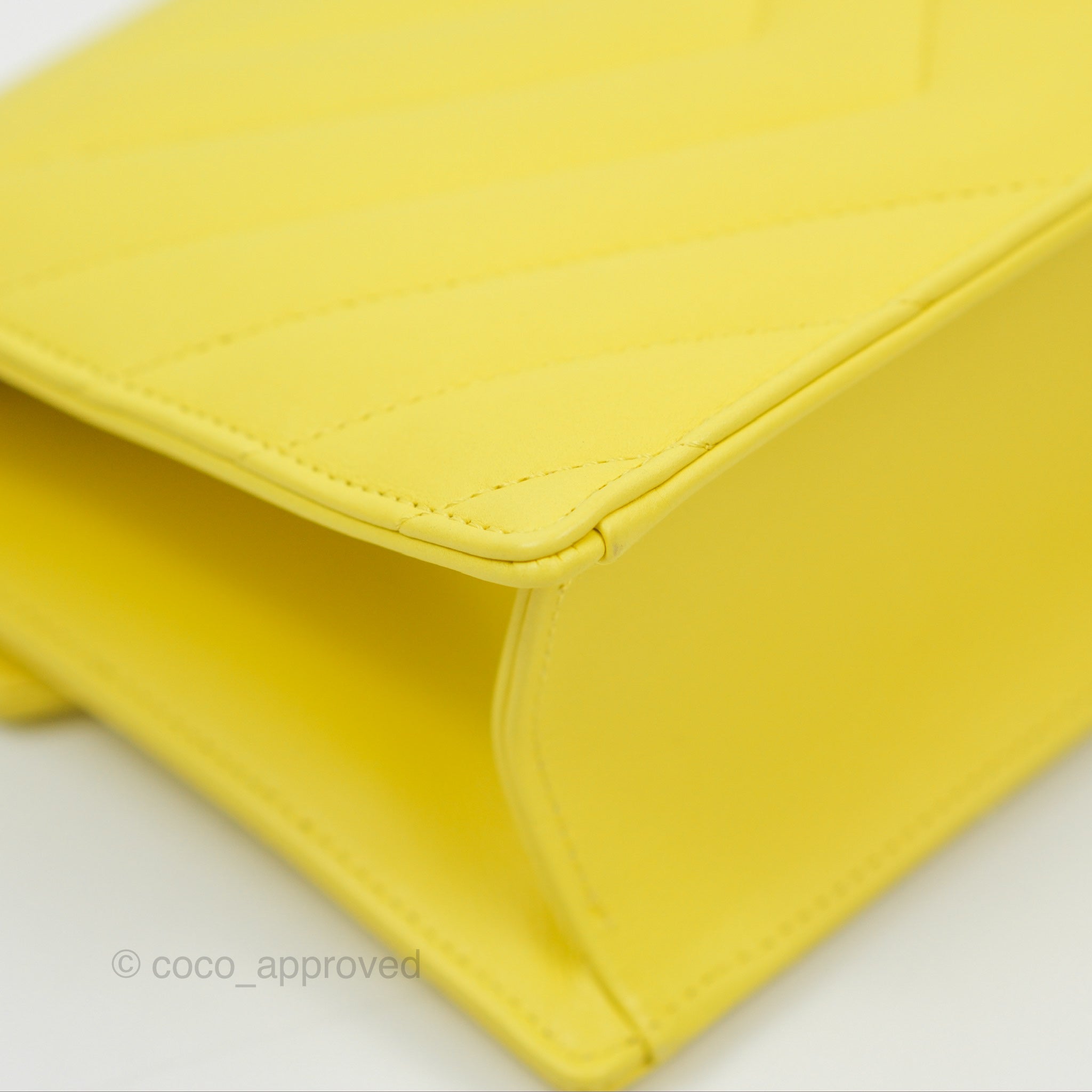 Chanel Chevron Square Envelope Flap Bag in Yellow - 19C Collection | Luxury Crossbody Bag for Women, Perfect for Parties & Evening Events