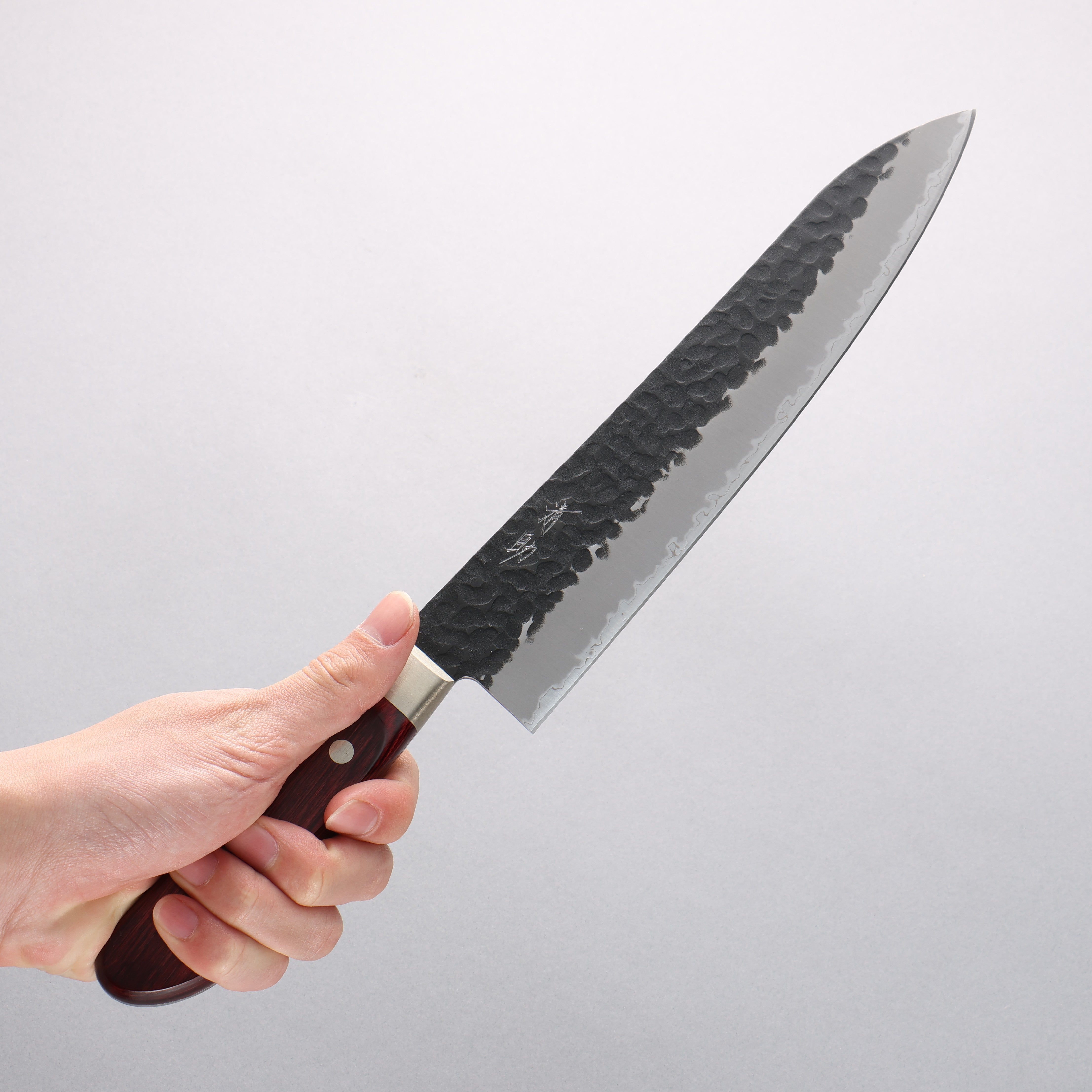 Seisuke Kurobeni Blue Super Hammered Kurouchi Gyuto 240mm Japanese Chef Knife with Red Pakka Wood Handle - Perfect for Sushi, Sashimi & Meat Cutting