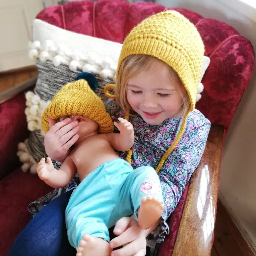 Winter Bonnet for Baby - Soft & Warm Knitted Hat for Newborns & Toddlers - Perfect for Cold Weather, Outdoor Activities & Holiday Photos