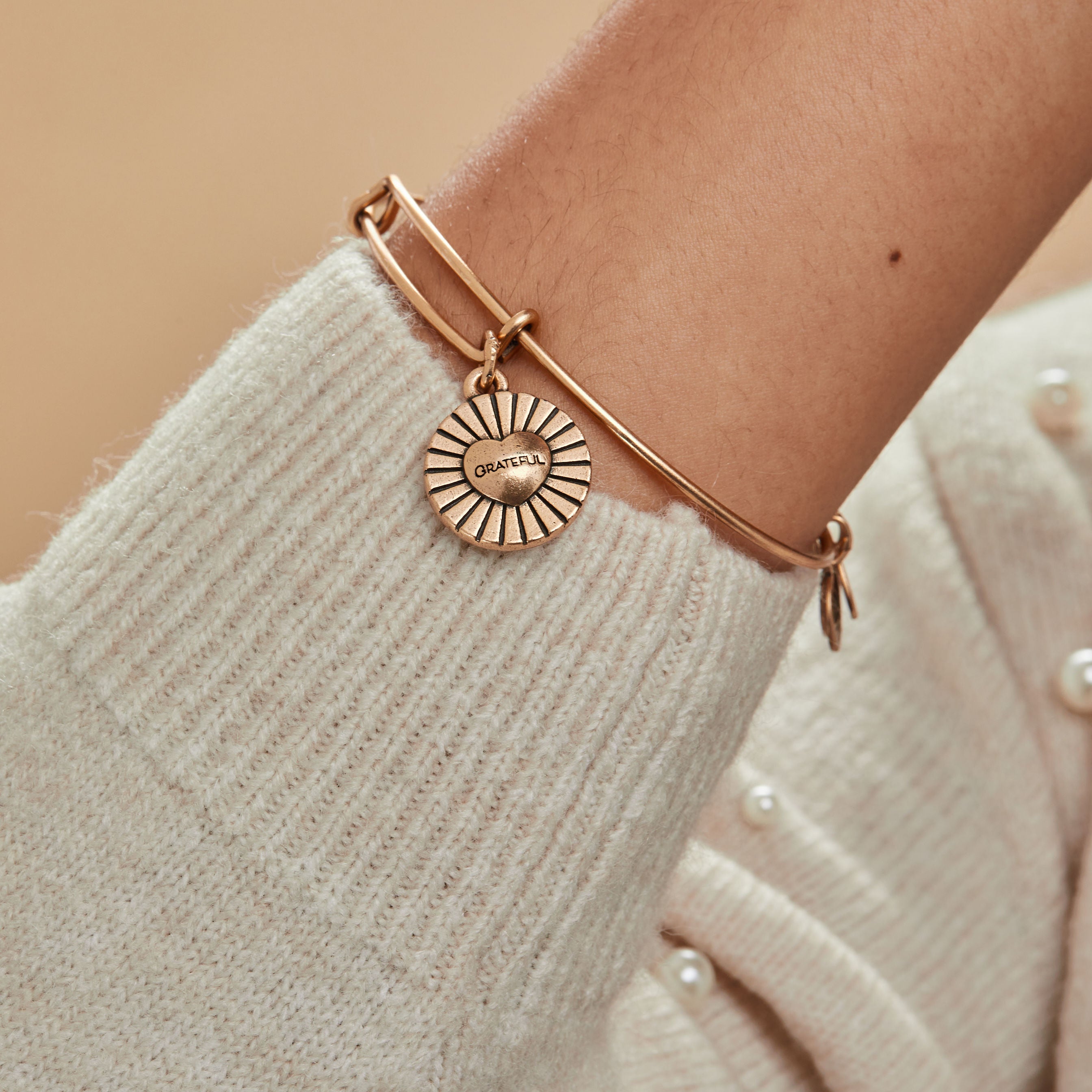 Grateful Heart Charm Bangle - Sterling Silver Inspirational Bracelet for Women - Perfect Gift for Mother's Day, Birthday & Everyday Wear