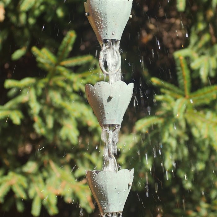 Tulip Rain Chain Verde - 8.5 ft Decorative Garden Water Chain with 13 Large Cups | Perfect for Downspout Drainage, Patio Decor & Japanese-Style Landscaping