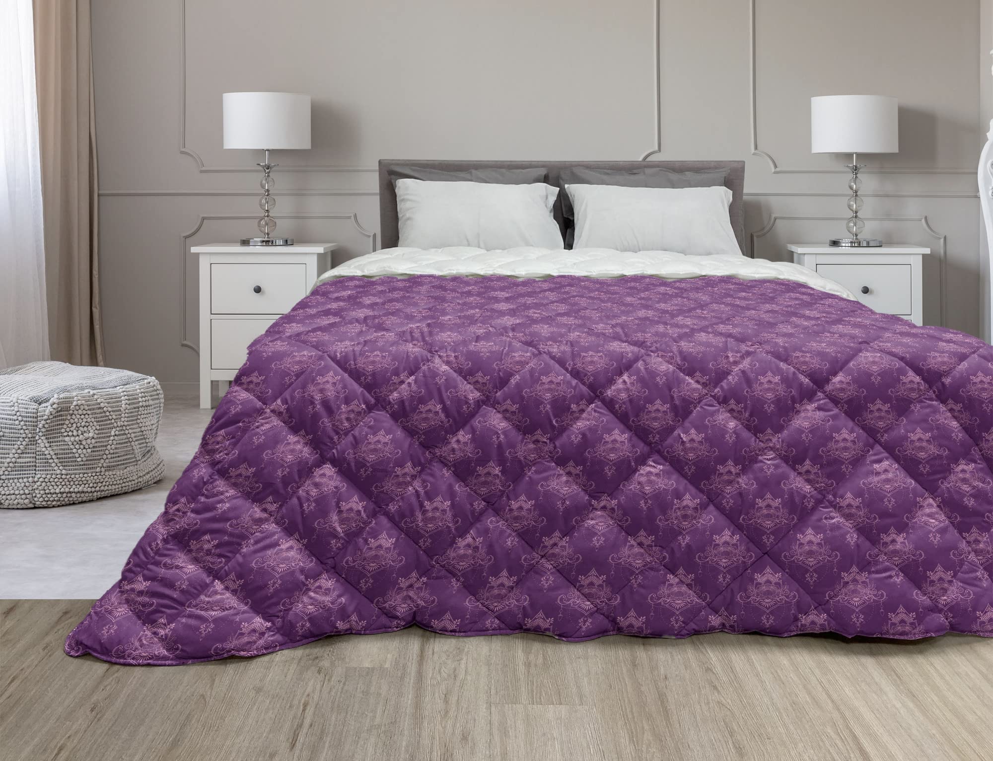 Ambesonne Vintage Down Alternative Comforter - King Size Microfiber Quilt with Royal Damask Pattern in Pale Pink & Purple | All-Season Bedding for Master Bedroom, Guest Room & Dorm