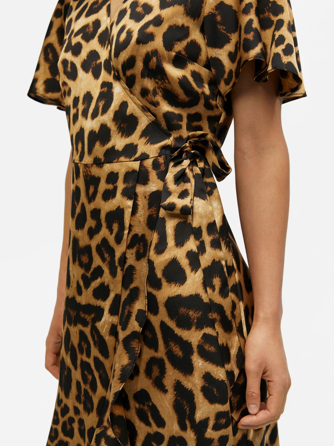 Stylish Papaya Wrap Dress in Black Leo - Perfect for Casual Outings, Date Nights & Summer Vacations