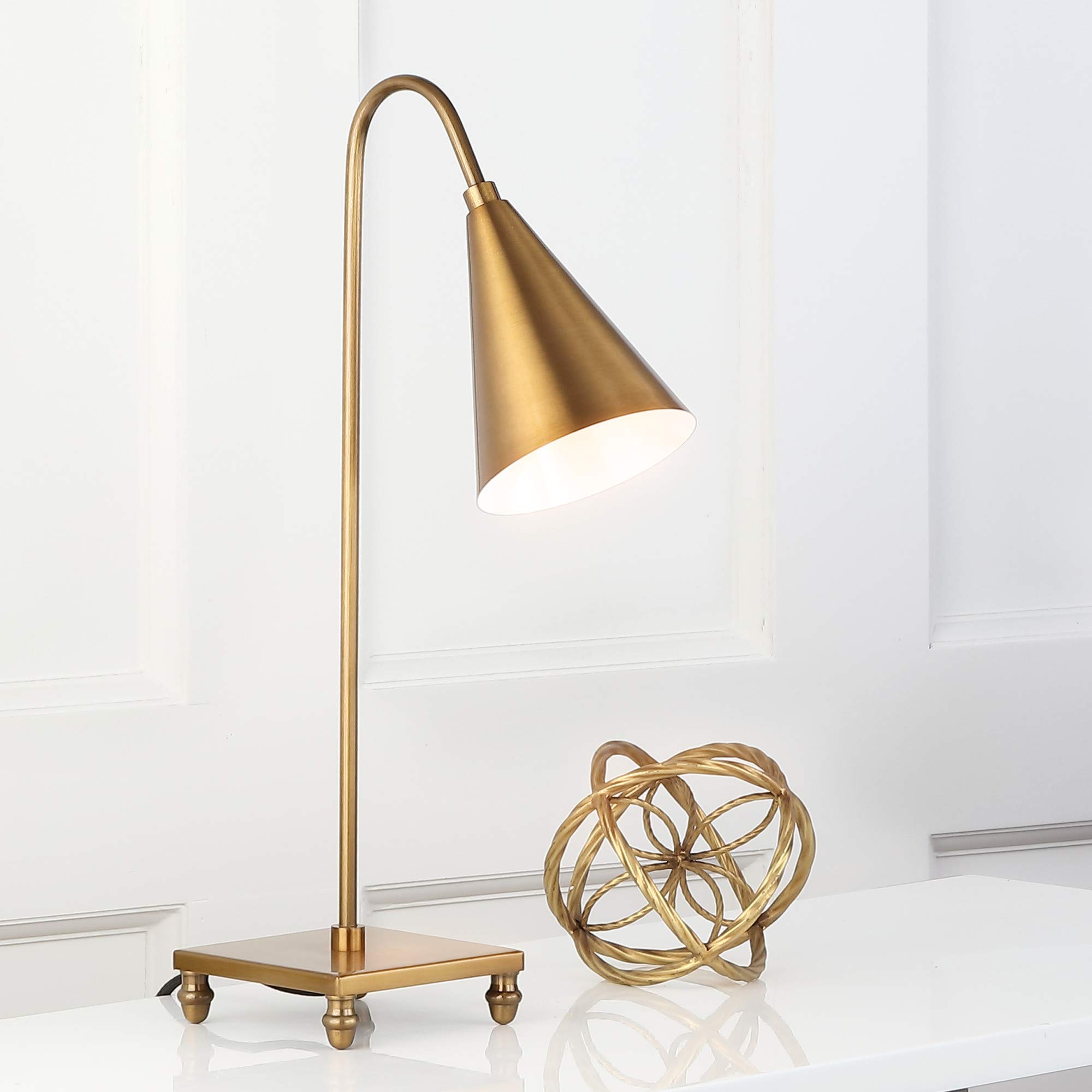 SAFAVIEH Annetta Gold 20-inch LED Table Lamp for Bedroom, Living Room, Home Office & Dorm - Modern Nightstand & Study Task Lighting with Included Bulb - Perfect for Reading, Working & Ambient Decor