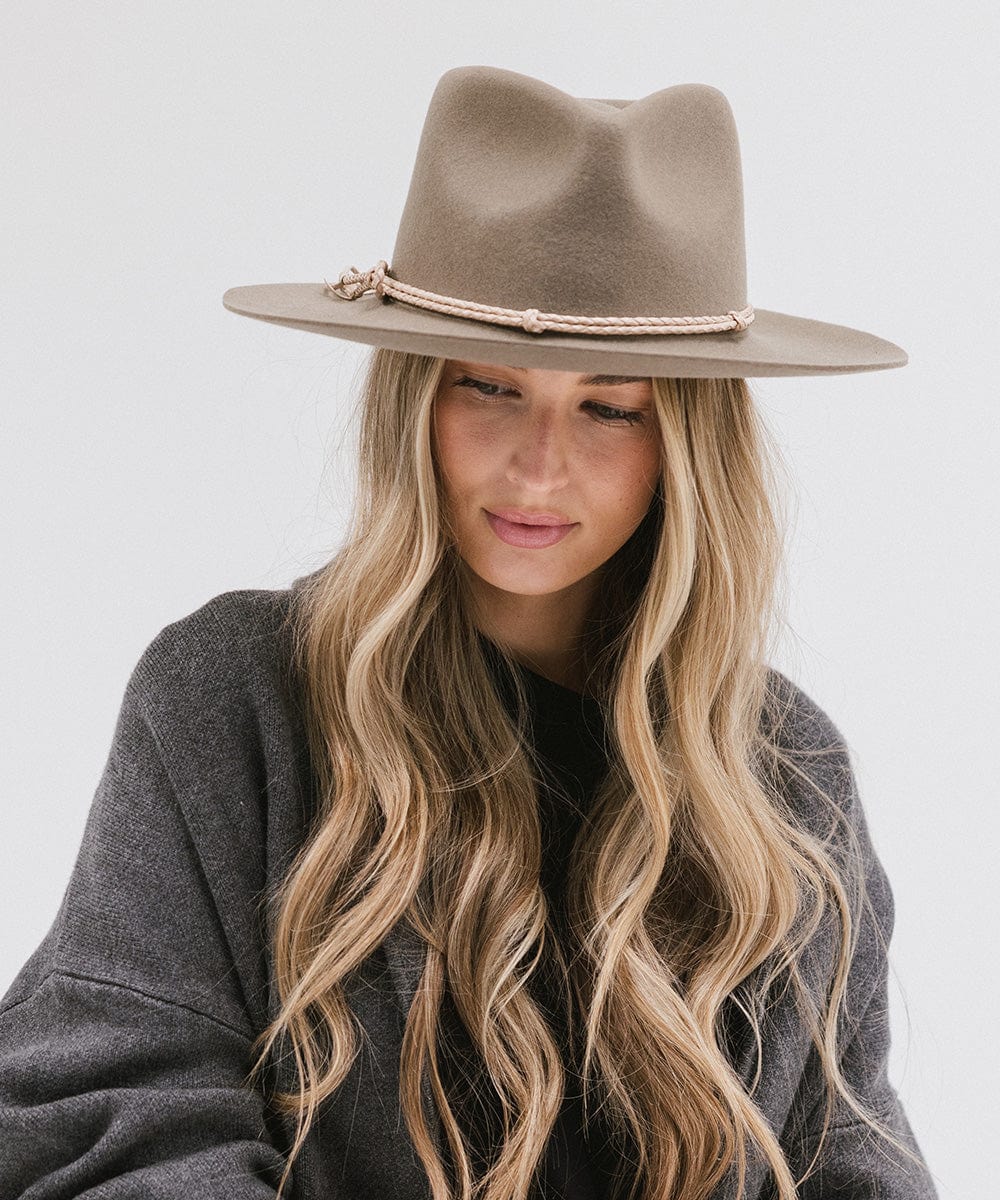 Braided Leather Hat Band for Cowboy Hats - Western Style Adjustable Headband for Men & Women - Perfect for Rodeo, Horseback Riding & Outdoor Adventures