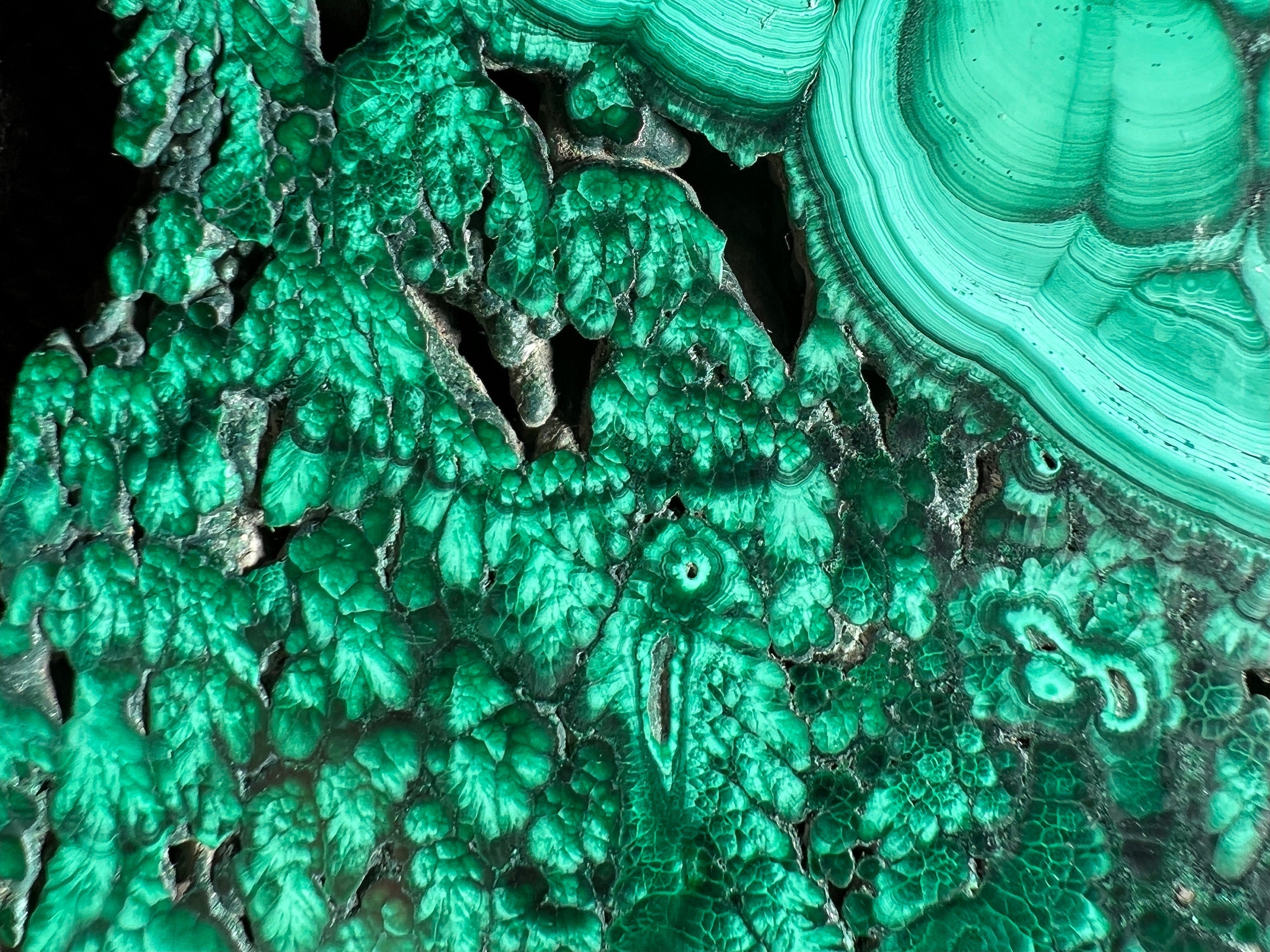 Premium Malachite Crystal Slab - Natural Green Malachite Stone for Jewelry Making, Healing Crystals, Unique Spiritual Gift & Home Decor | Perfect for Meditation, Reiki, Crystal Grids & DIY Crafts