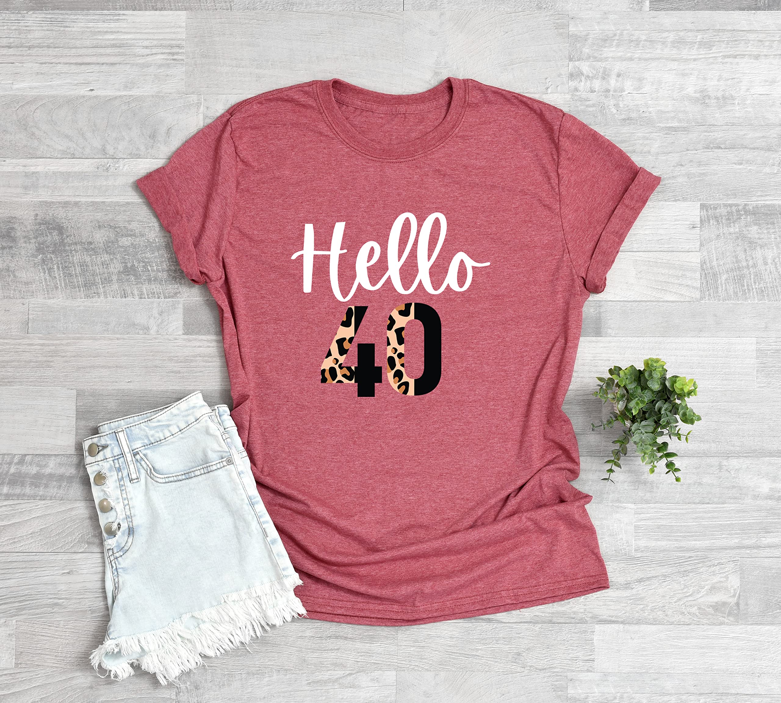 Hello Forty Shirt for Women | 40th Birthday T-Shirt | Funny Fortieth Birthday Gift Idea | Perfect for Birthday Trips & Celebrations | Trendy & Comfortable Birthday Apparel