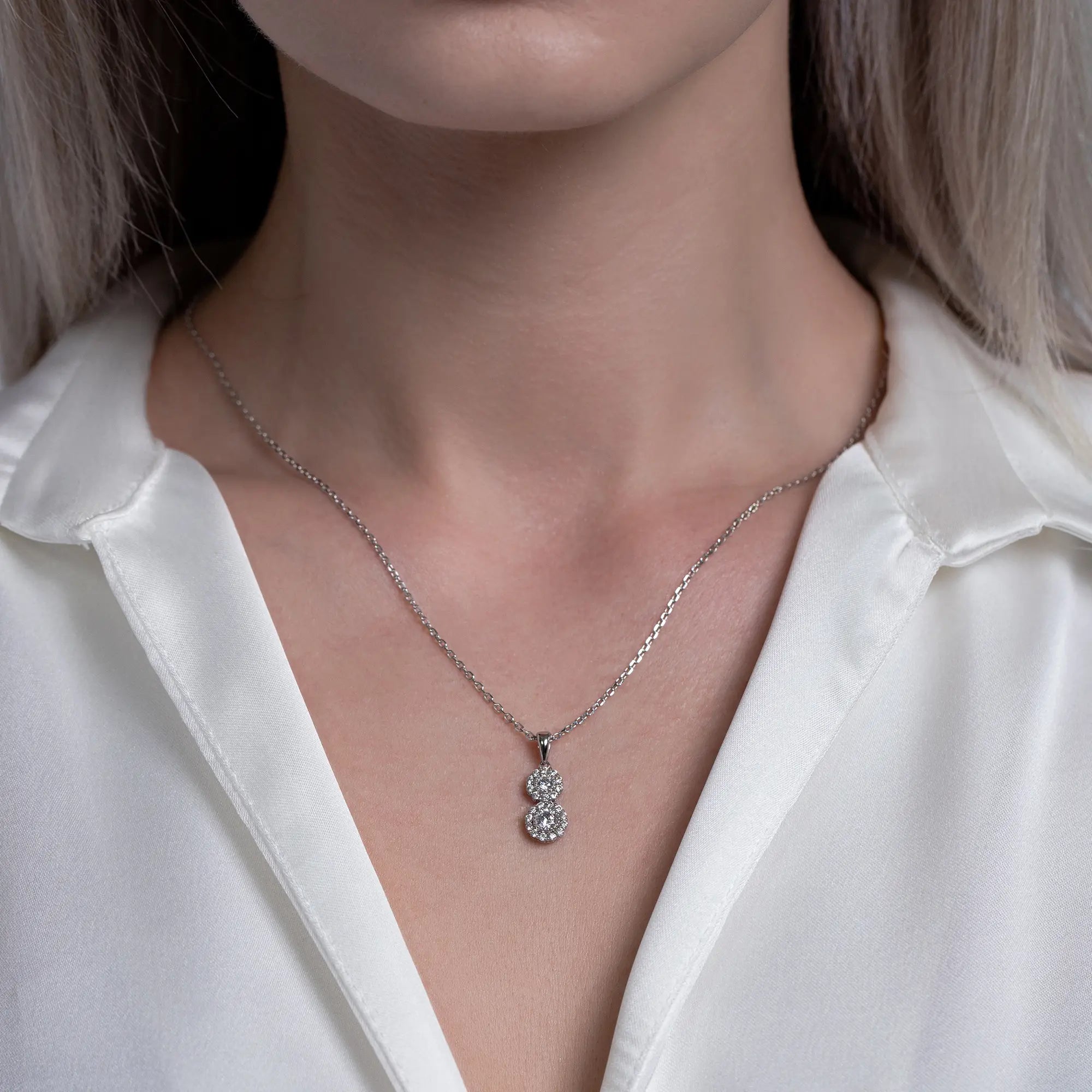 Elegant Cluster Necklace for Women - Dainty Layering Jewelry for Everyday Wear, Date Nights & Special Occasions