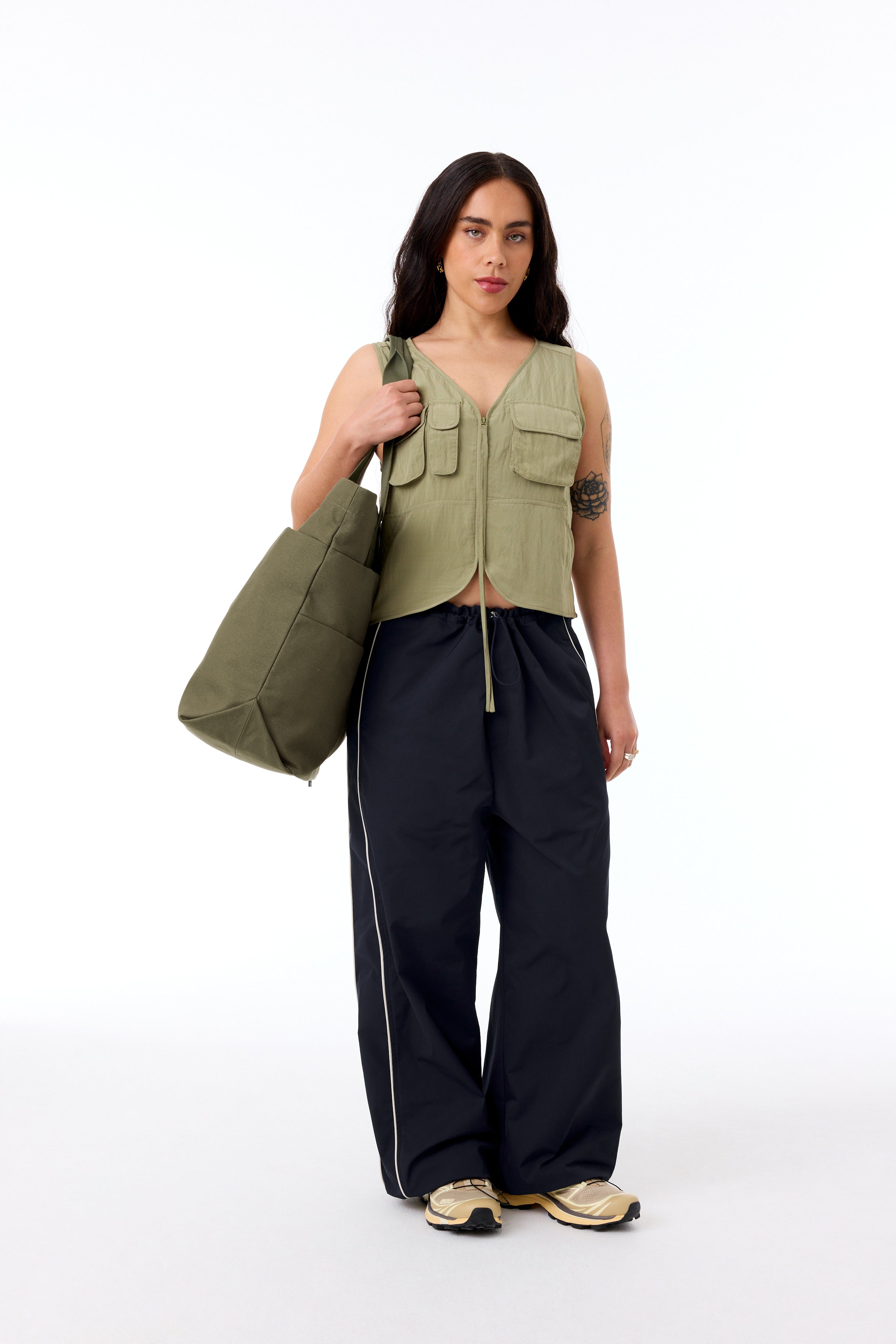 Durable Olive Utility Tote Bag - Waterproof & Spacious for Groceries, Beach Trips, and Everyday Use