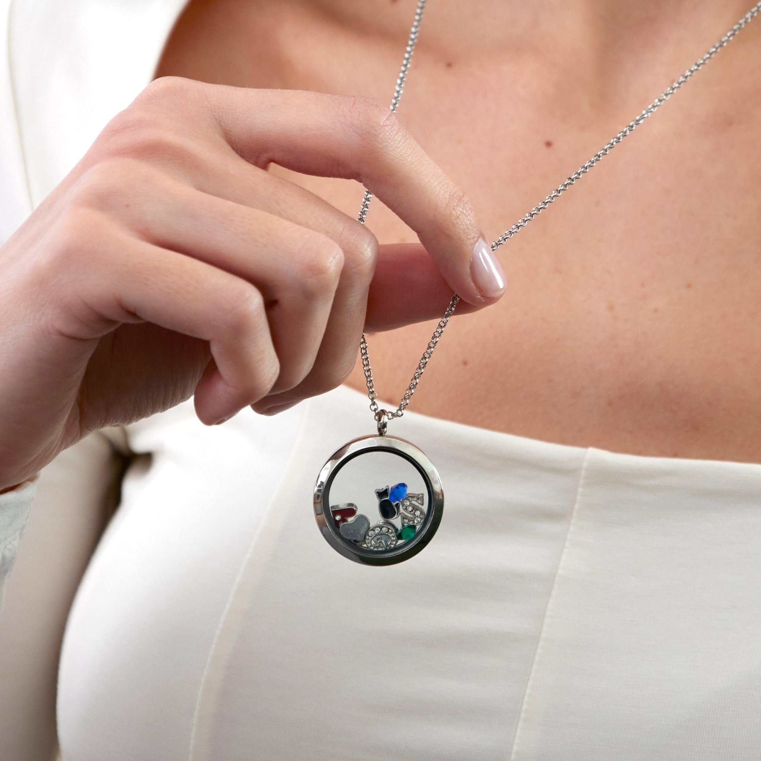 EVE'S ADDICTION Women's Personalized Charm Locket Necklace - 24 Inch Adjustable Chain - Customizable Mother's Keepsake Jewelry - Best Gift for Mom, Wife, Daughter - Perfect for Birthdays, Anniversaries & Special Occasions