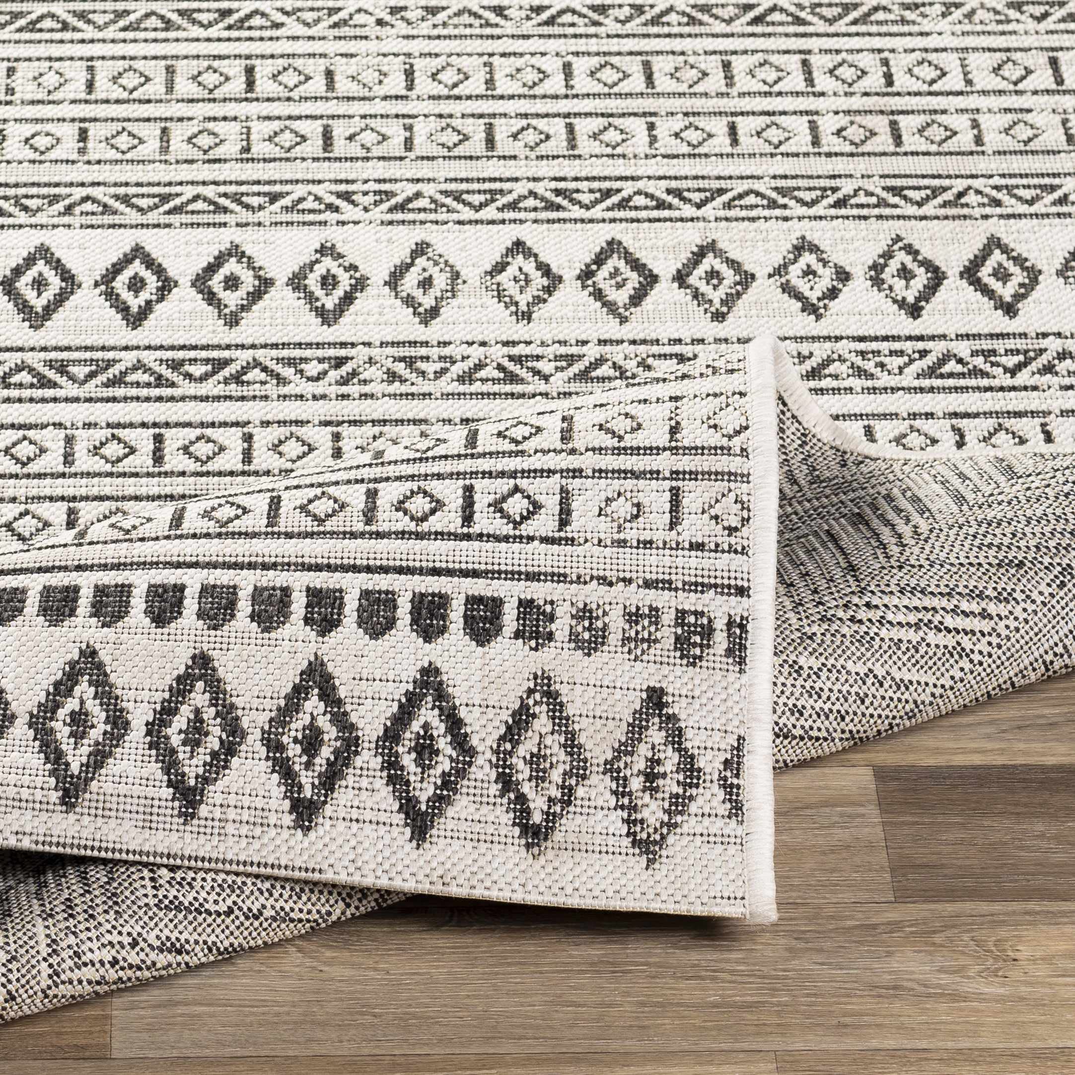 Bohemian Global Style Hauteloom Imboden Round Area Rug 7'10