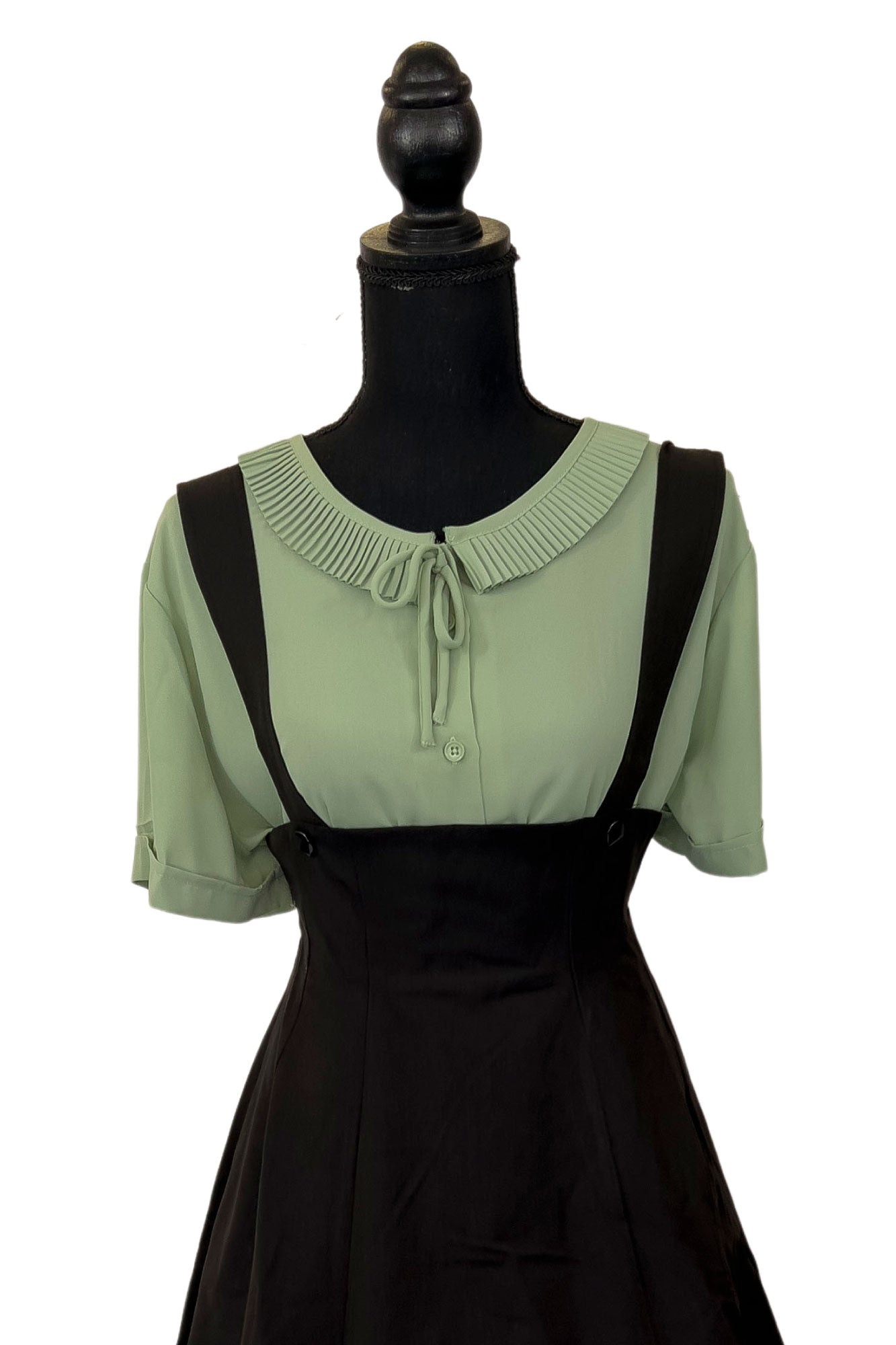 Vintage Ingrid Retro Blouse with Peter Pan Collar - Elegant 1960s Inspired Women's Top for Office, Date Night & Special Occasions