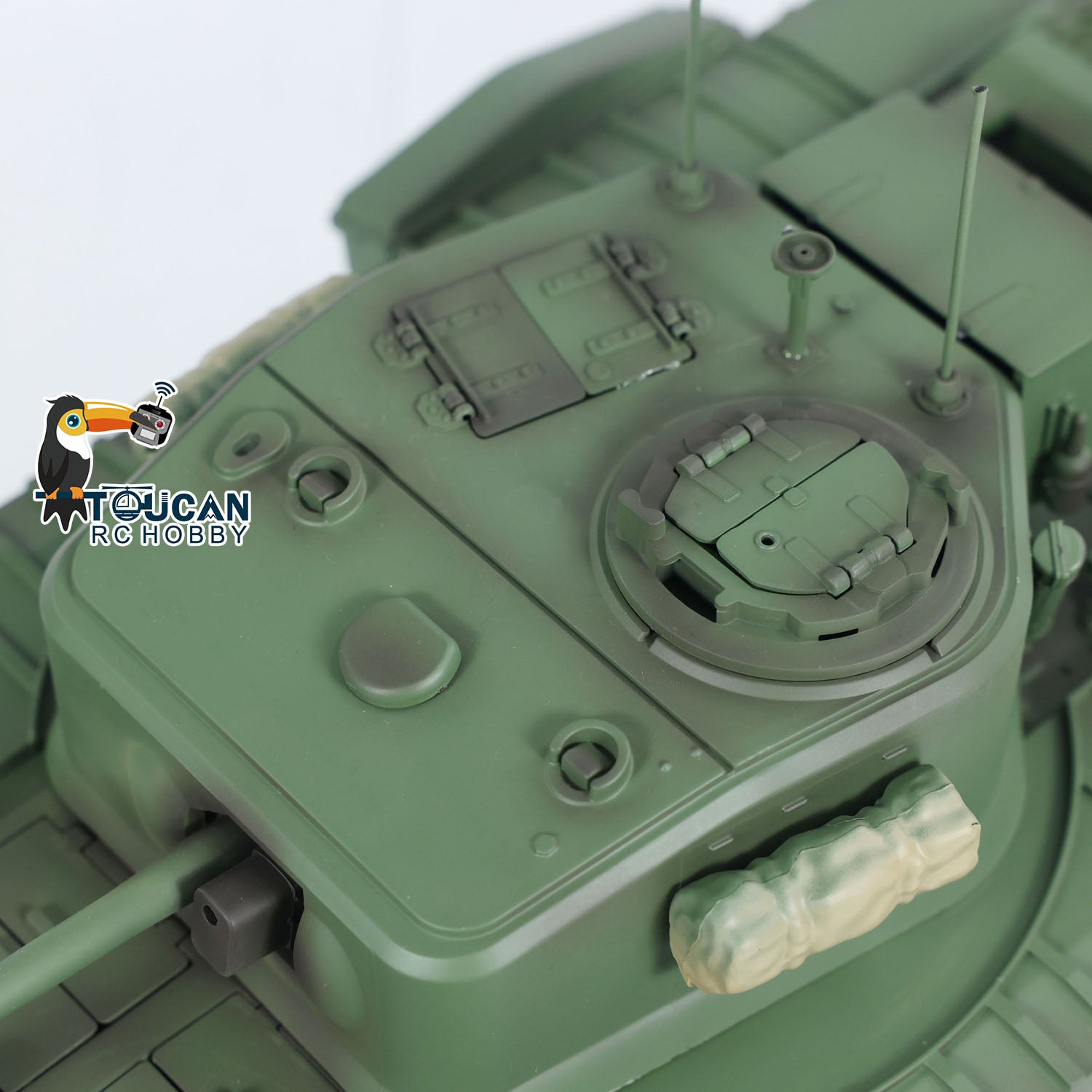 1/16 Tongde RC Battle Tank Churchill Mk.VII Electric Remote Control Military Vehicle - US Stock - Perfect for Wargaming, Collectors & Outdoor Play