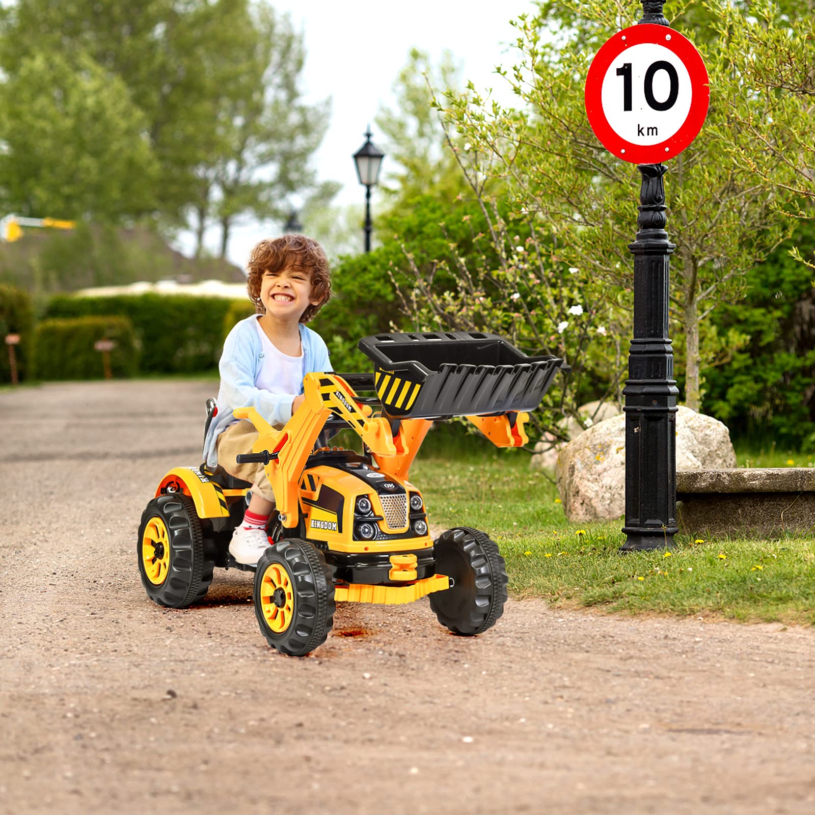 **COSTWAY 12V Kids Electric Tractor Toy with Adjustable Speed, Flexible Shovel & Comfortable Seat – Yellow Ride-On Tractor for Ages 3-8, 30kg Load Capacity – Perfect for Outdoor Play, Sandbox Fun & Backyard Adventures**